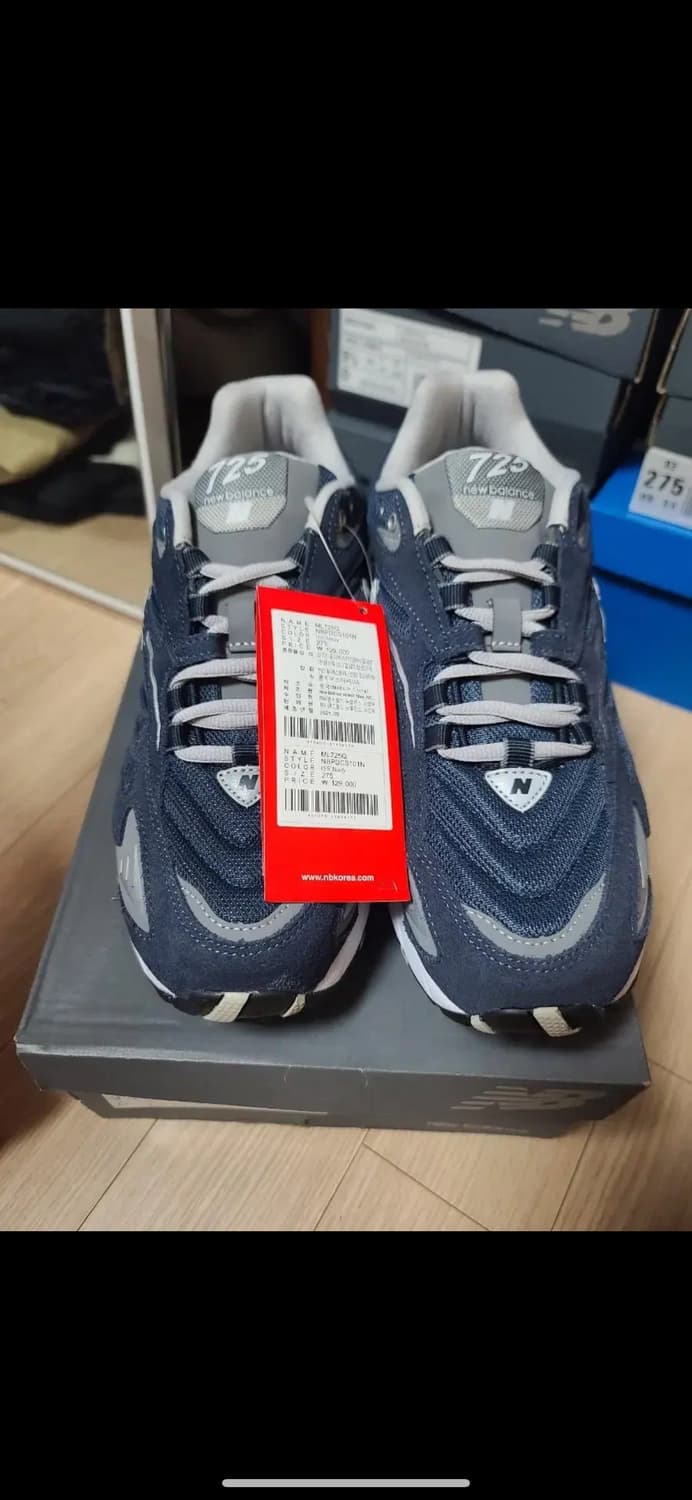 뉴발란스725 네이비 275새상품 팝니다 상품이미지1