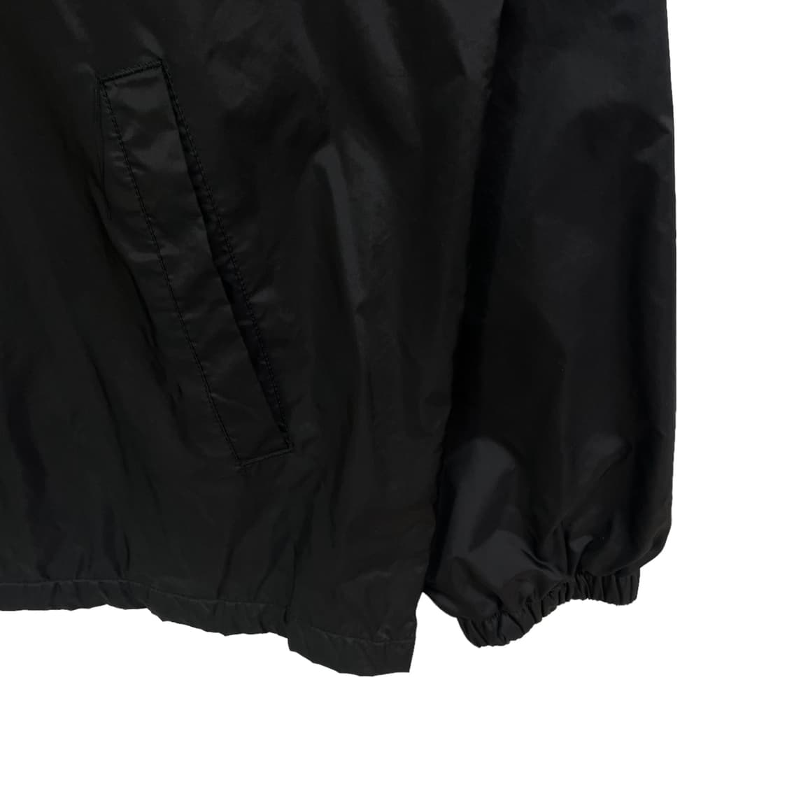 오베이 스펠로고 후드 나일론 자켓 상품이미지3