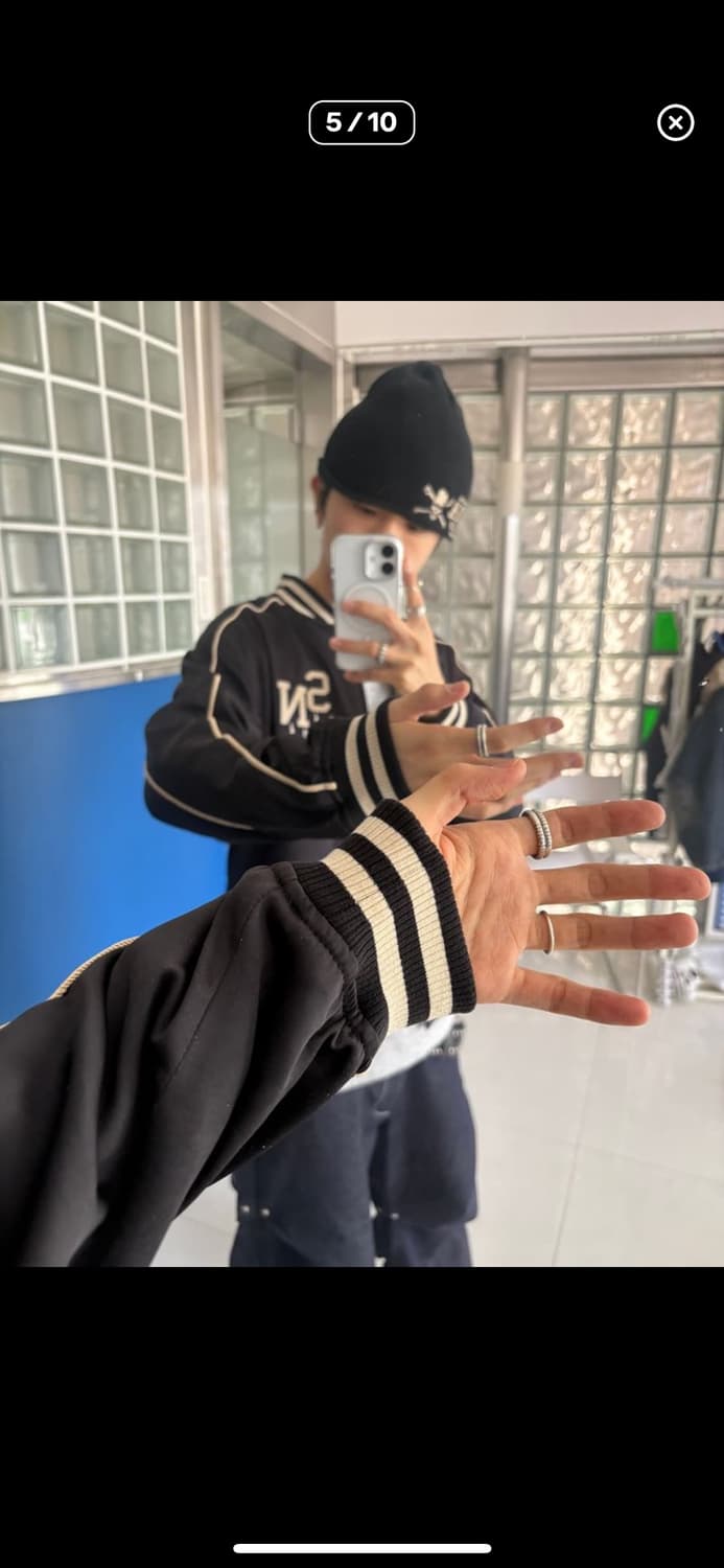 Gu X Undercover SATIN RIBBED BLOUSON 상품이미지4