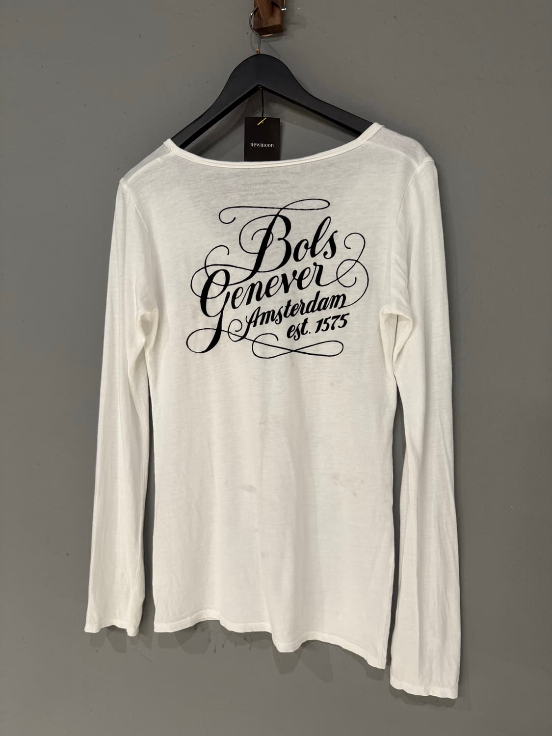 deep v-neck lettering long sleeve 상품이미지8