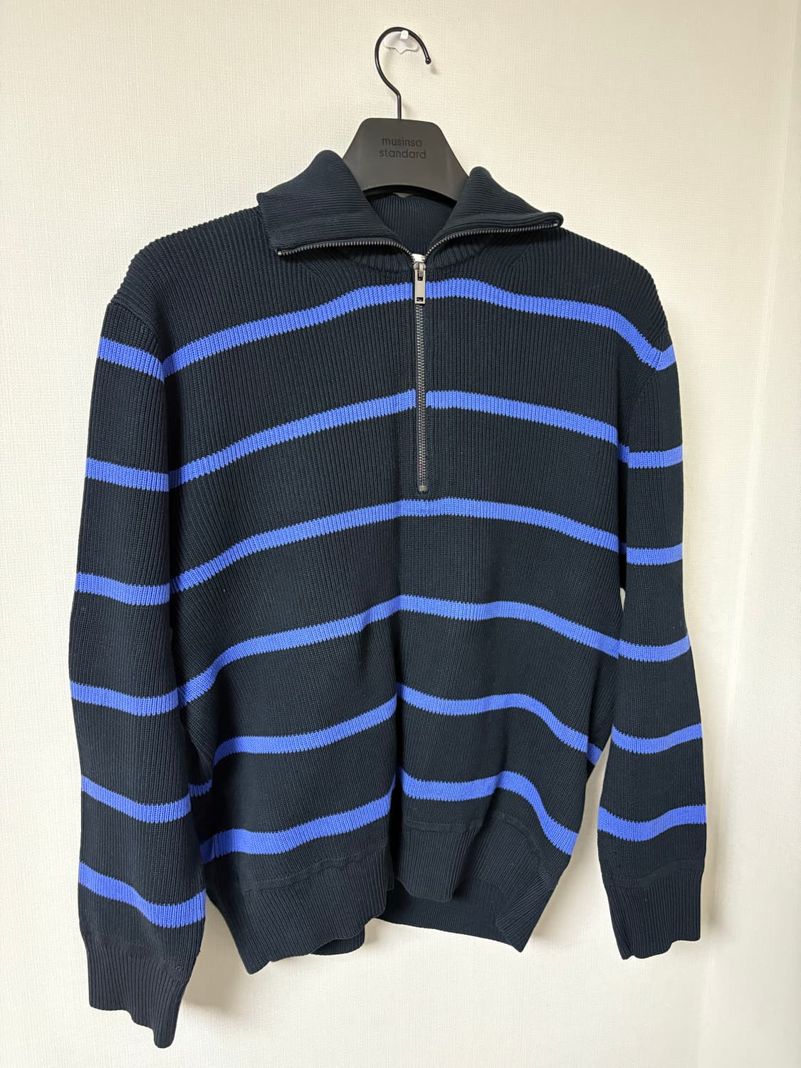 코스 하프집업 니트 L 상품이미지1