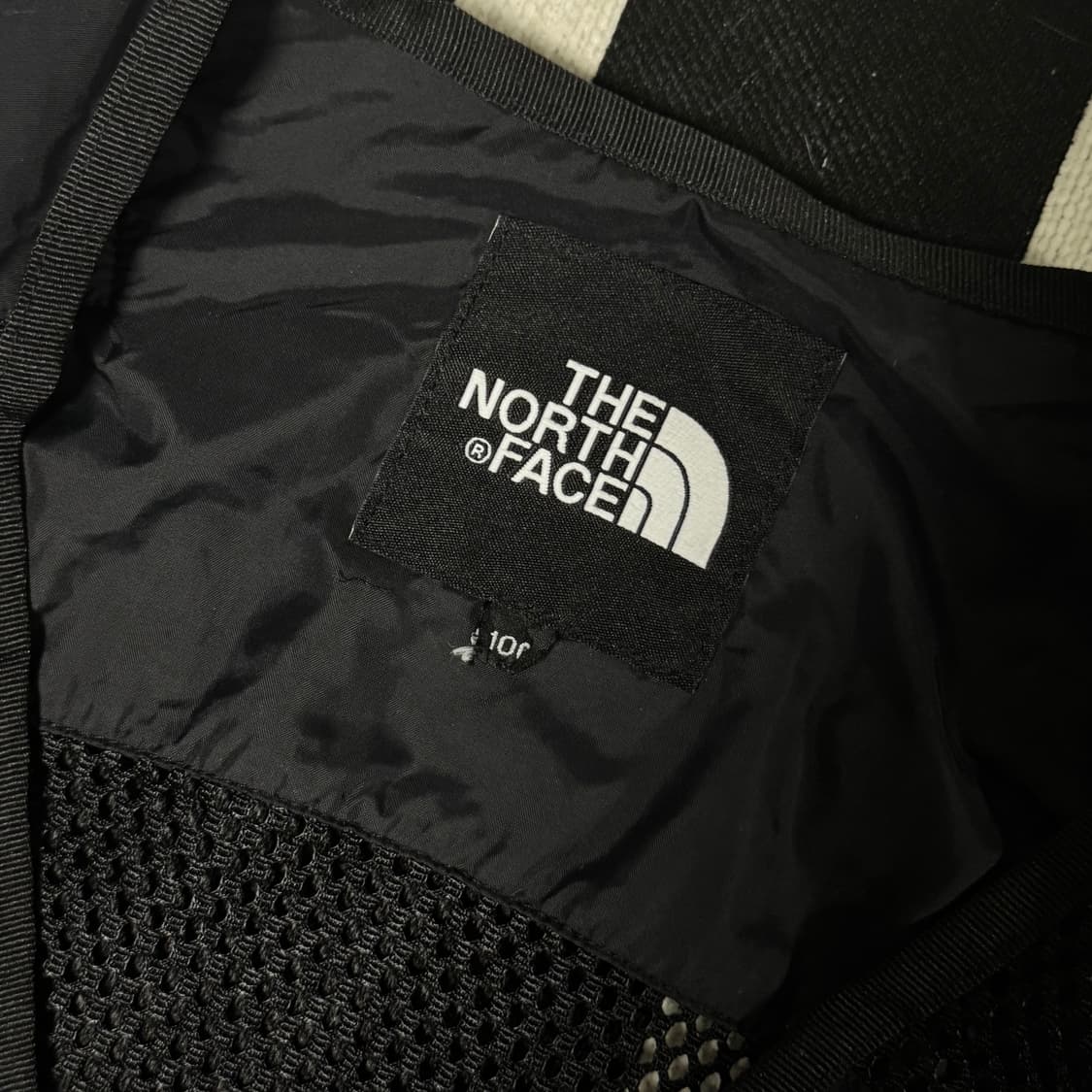 노스페이스 고프코어 메쉬 조끼 L 상품이미지5