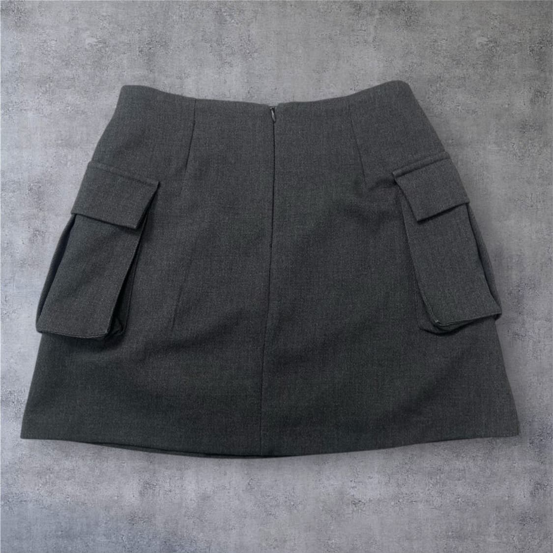젠틀우먼 그레이 프레피룩 와펜 오버핏 자켓 카고 미니스커트 셋업 M 상품이미지9