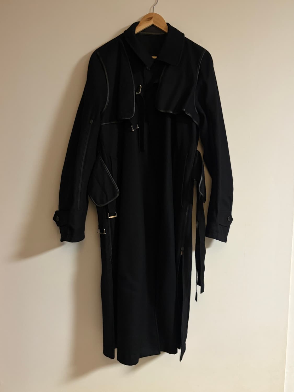 [48] 18aw 타카히로 미야시타 더 솔로이스트 하네스 맥코트 상품이미지2