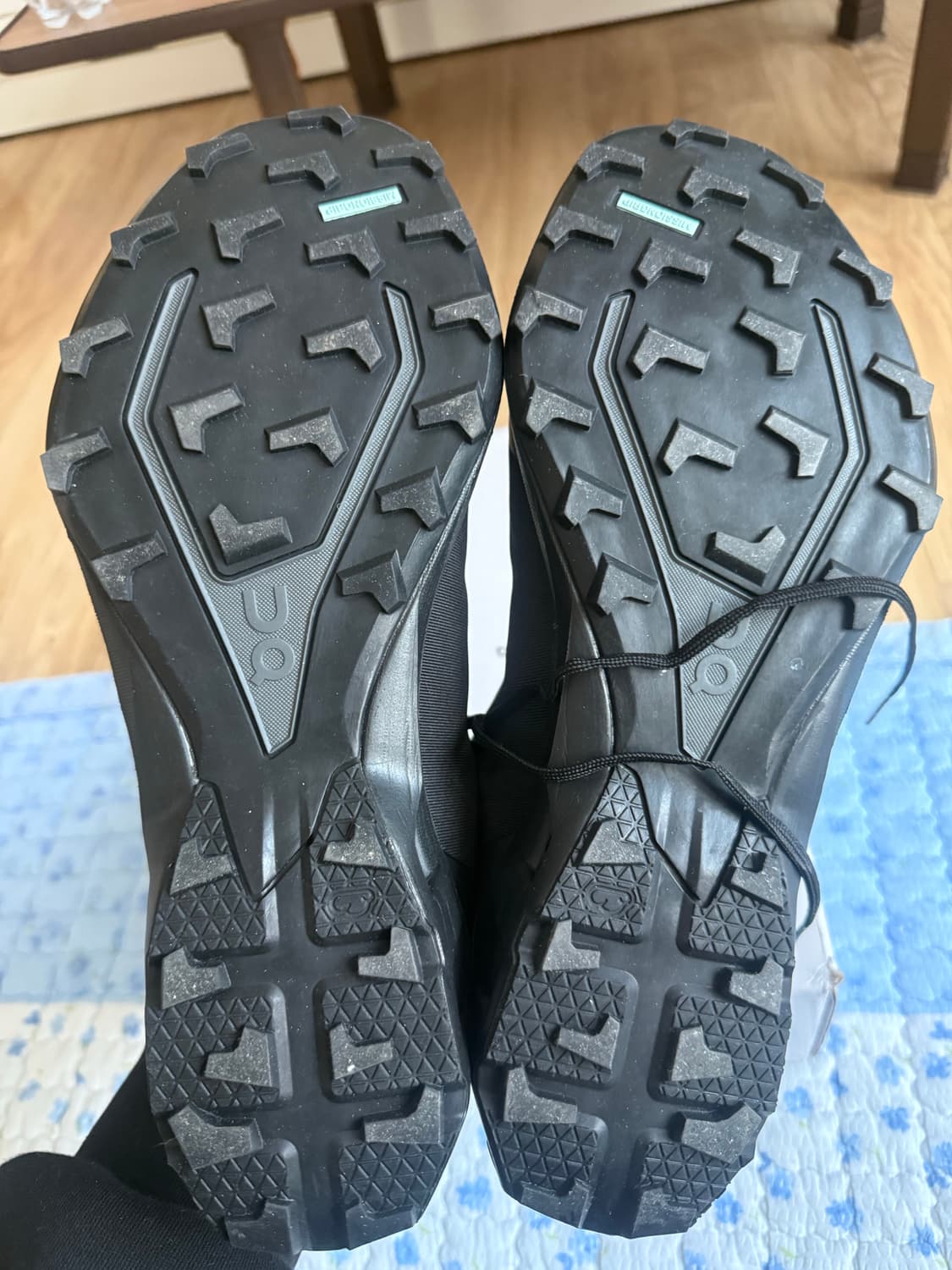 온러닝 포스트아카이브팩션 클라우드몬스터2 295 (새상품) 상품이미지3