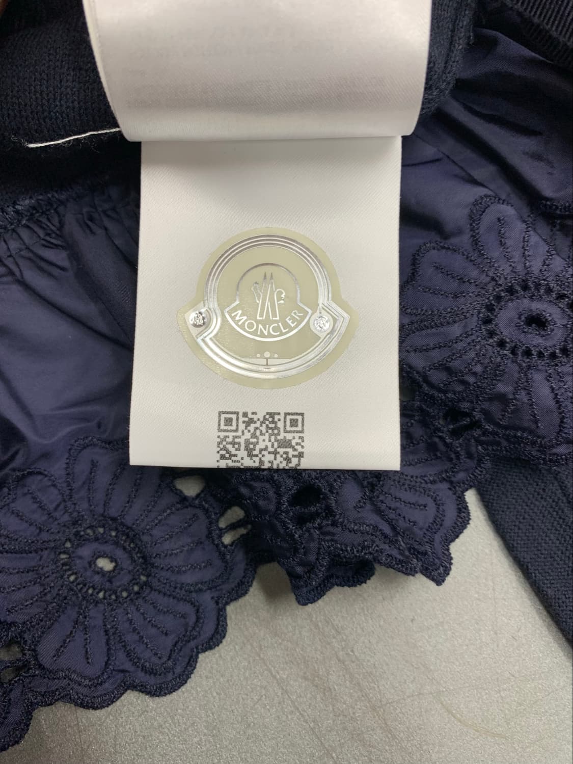Moncler 몽클레어 프릴 니트 상품이미지6