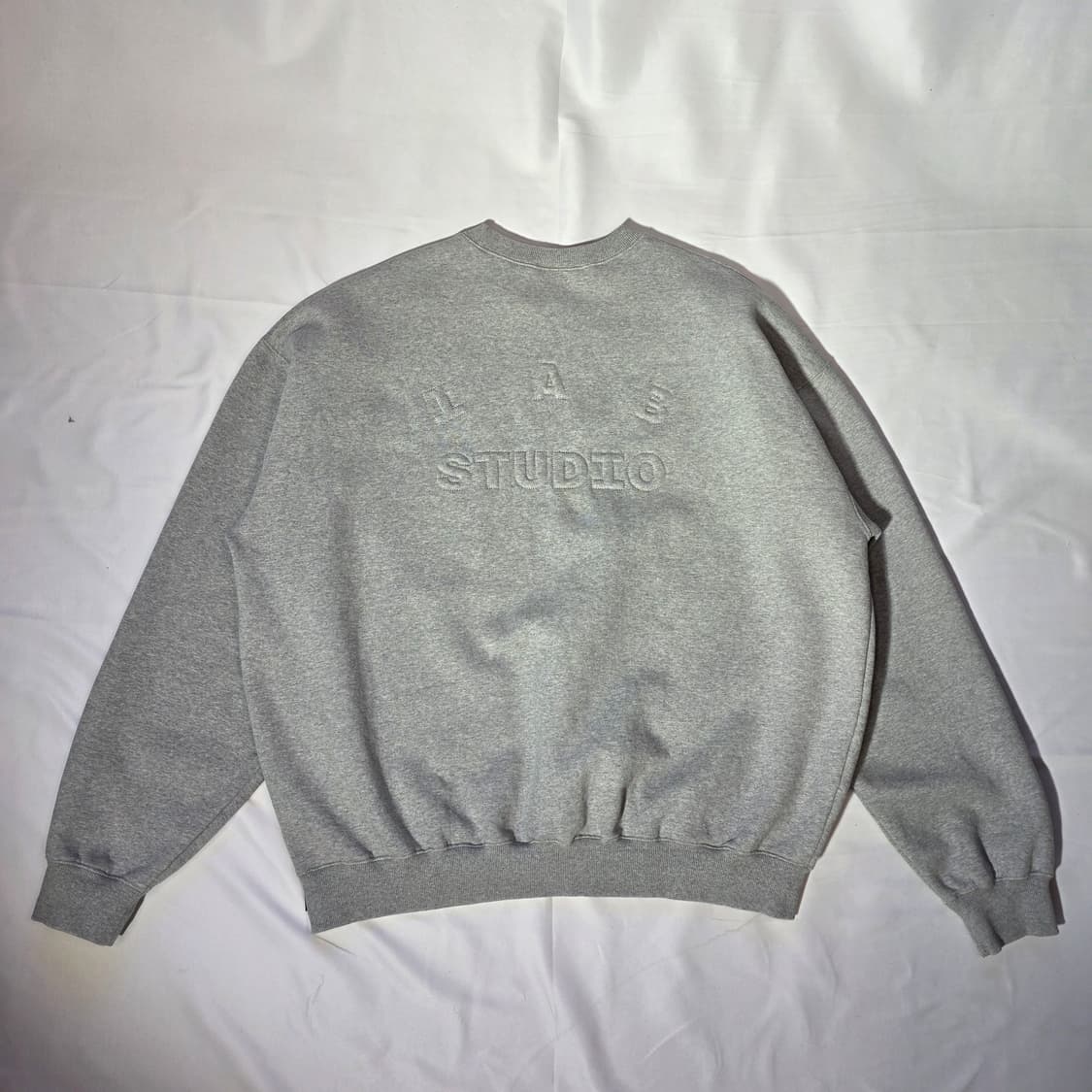 [2XL]아이앱 스튜디오 엠보스 스웻셔츠 상품이미지7