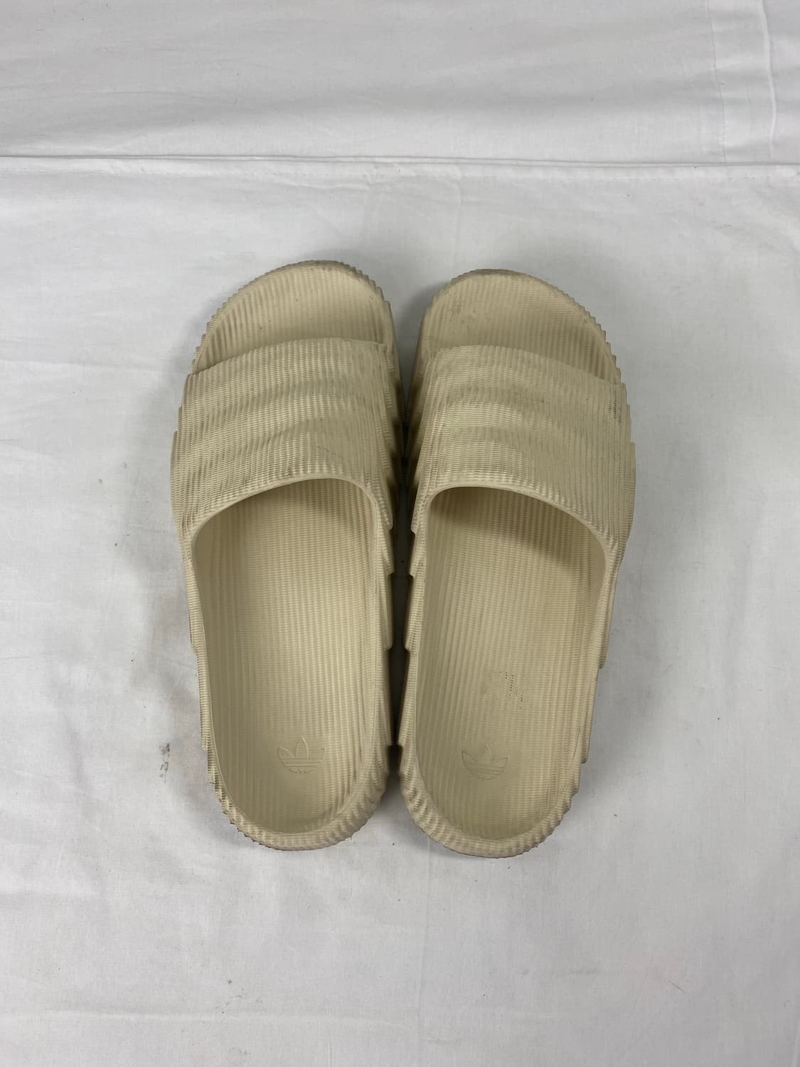 아디다스 아딜렛 22 295  상품이미지2