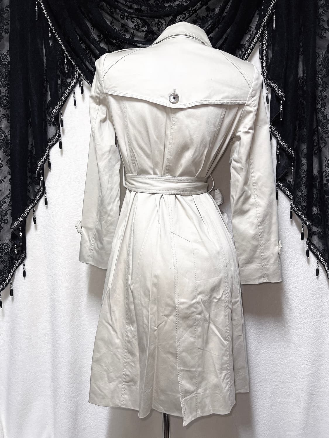 핑키앤다이안 로맨틱갸루 로걀 라떼 모카베이지 견장 트렌치코트 자켓 핀터 상품이미지6