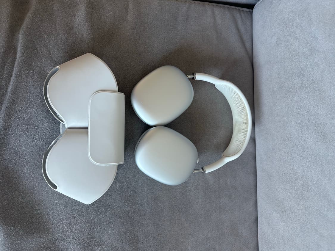 에어팟 맥스 실버 1세대 8핀 라이트닝 상품이미지2