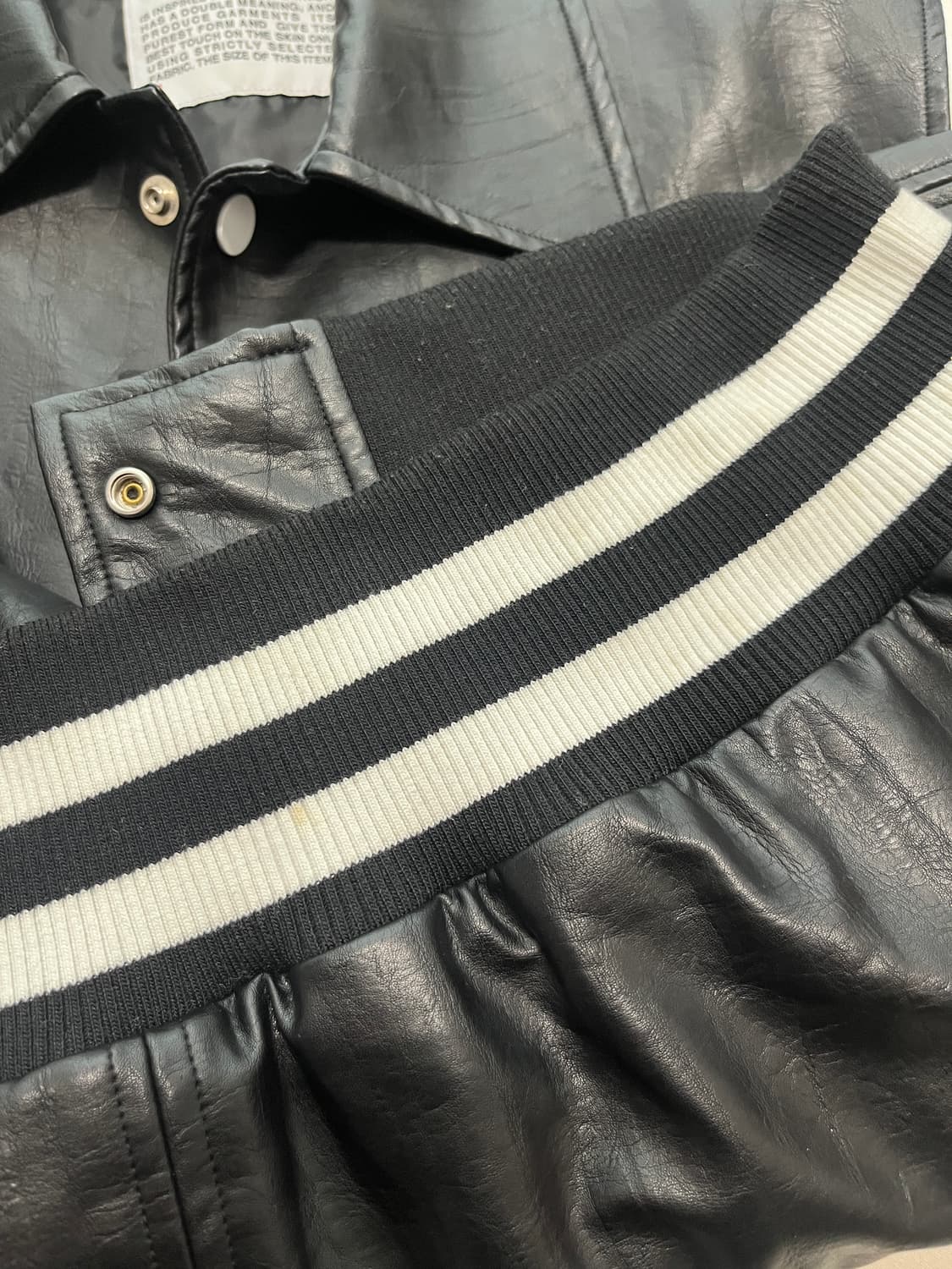 벌스데이수트 에코 레더 스타디움 자켓 상품이미지5