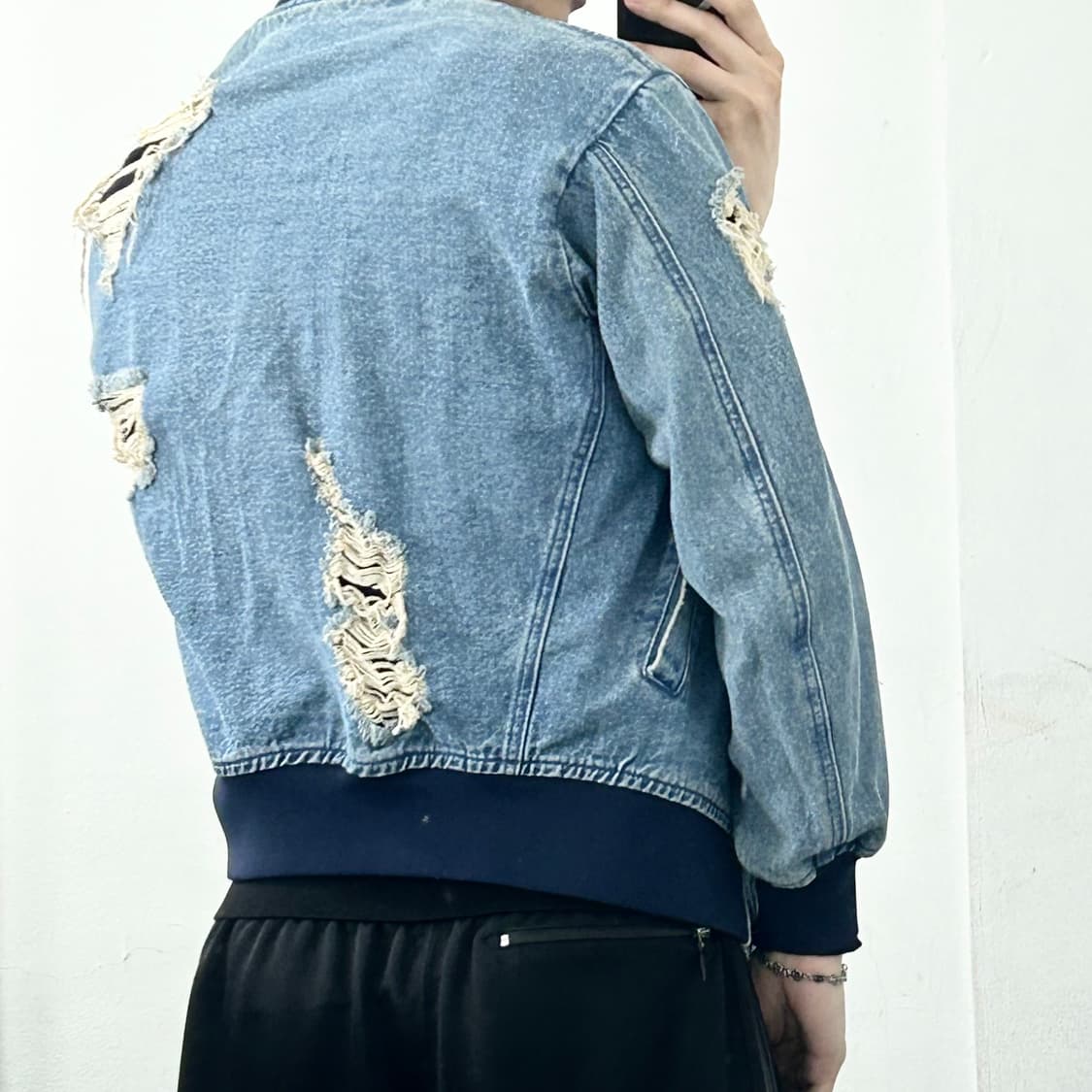 비이커 디스트레스드 데님 블루종 자켓 상품이미지5