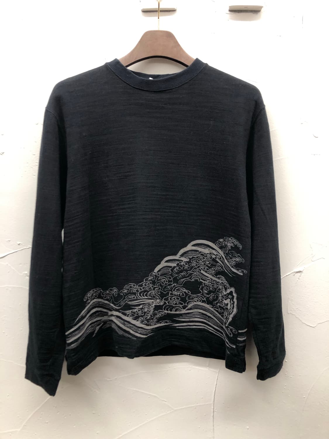 카라쿠리 타마시 잉어 맨투맨 상품이미지2