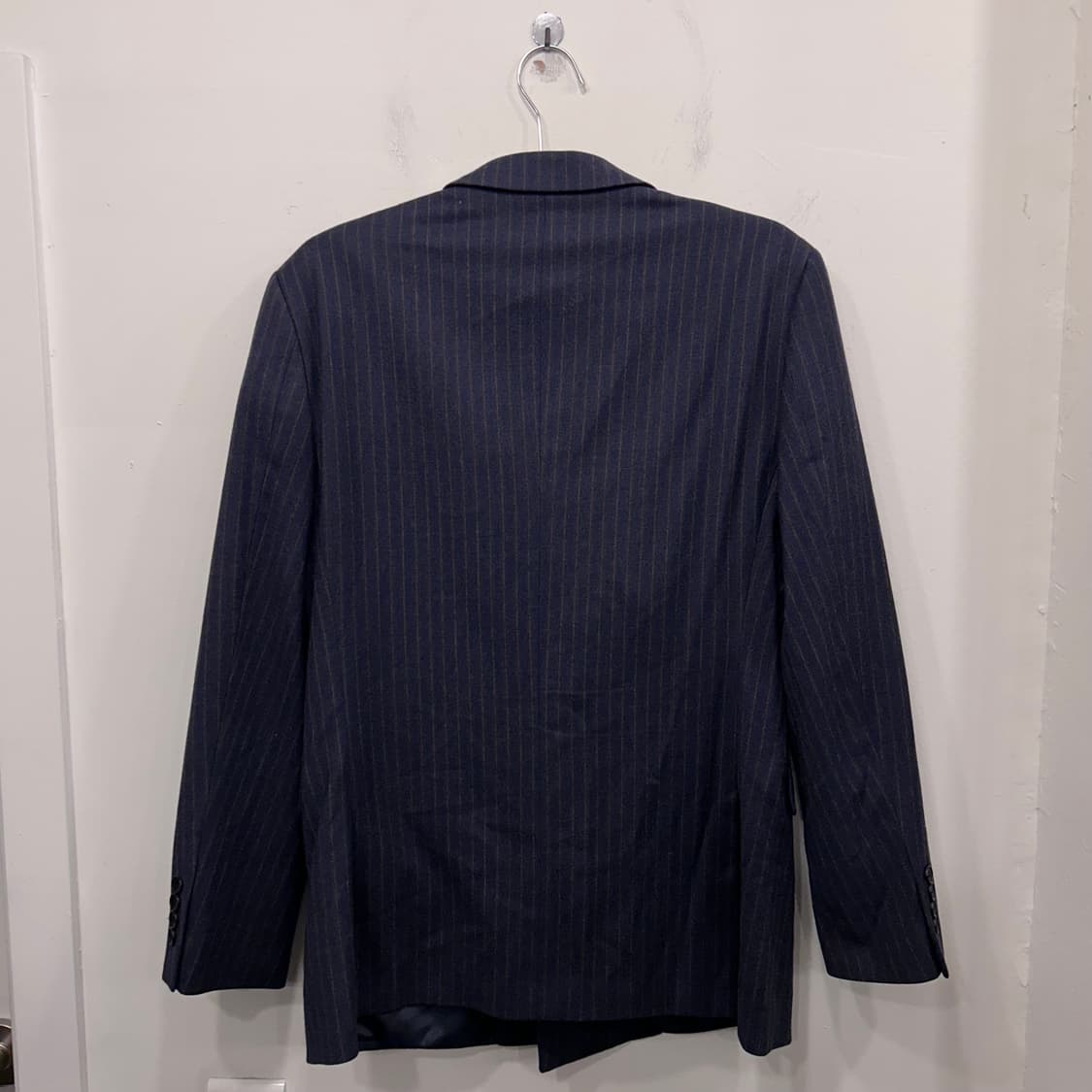 레노마 스트라이프 클래식 더블버튼 블레이져 상품이미지5