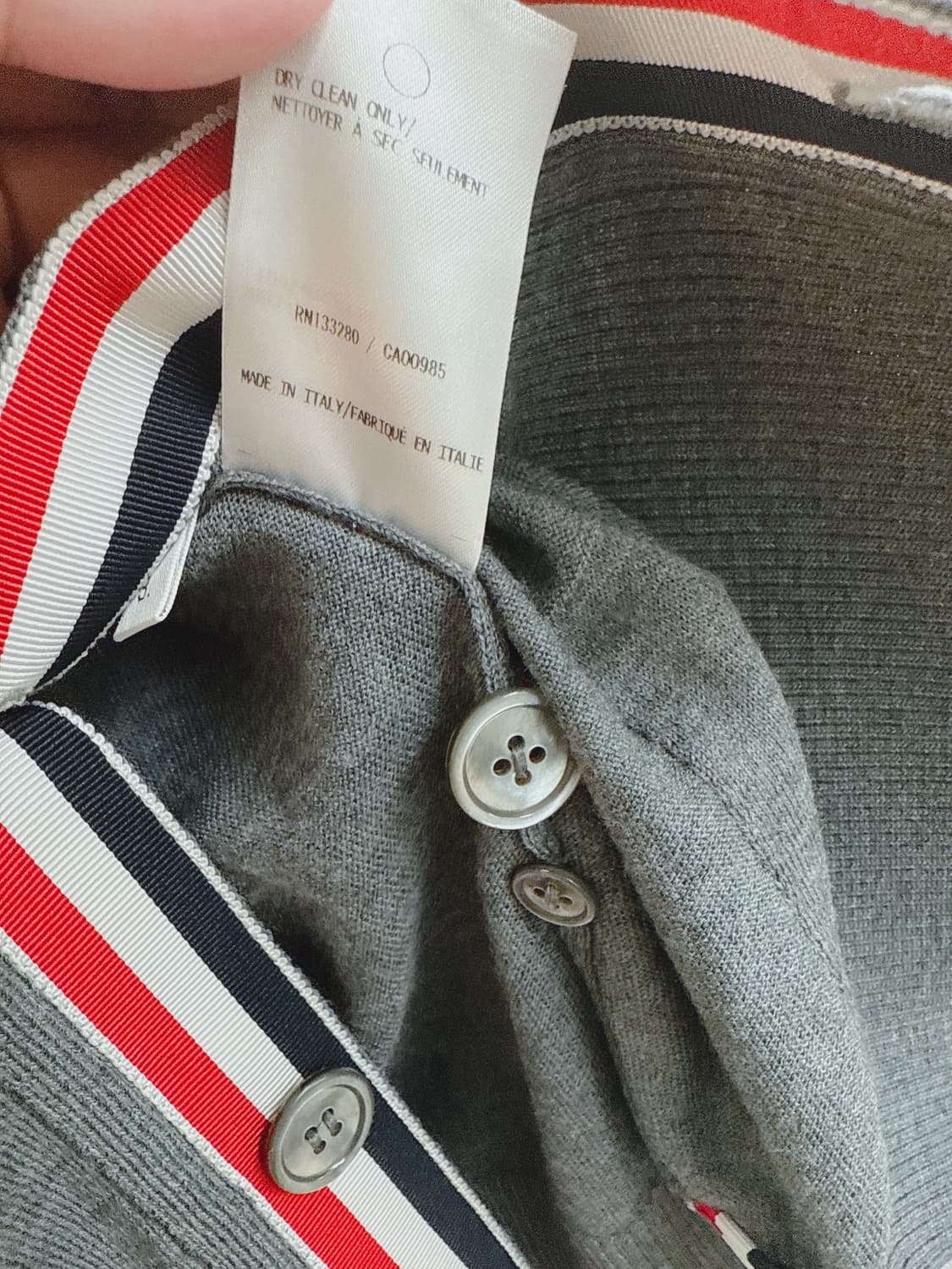 톰브라운 메리노울 사선 가디건 (3) 상품이미지10