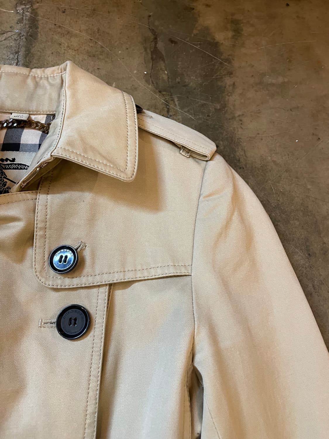 버버리 런던 트렌치 코트 상품이미지3