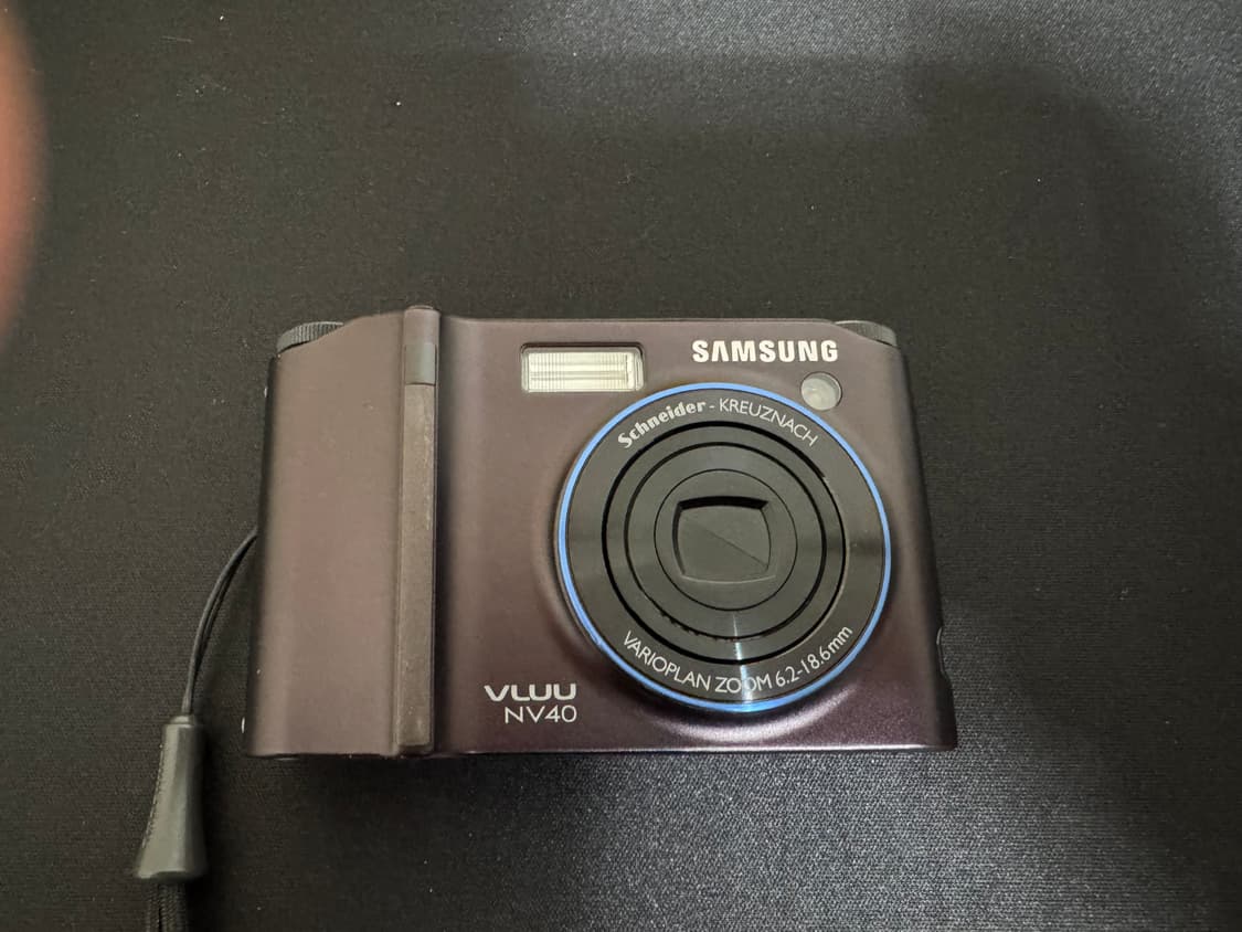 [새상품급] 삼성 VLUU NV40 디카 상품이미지1