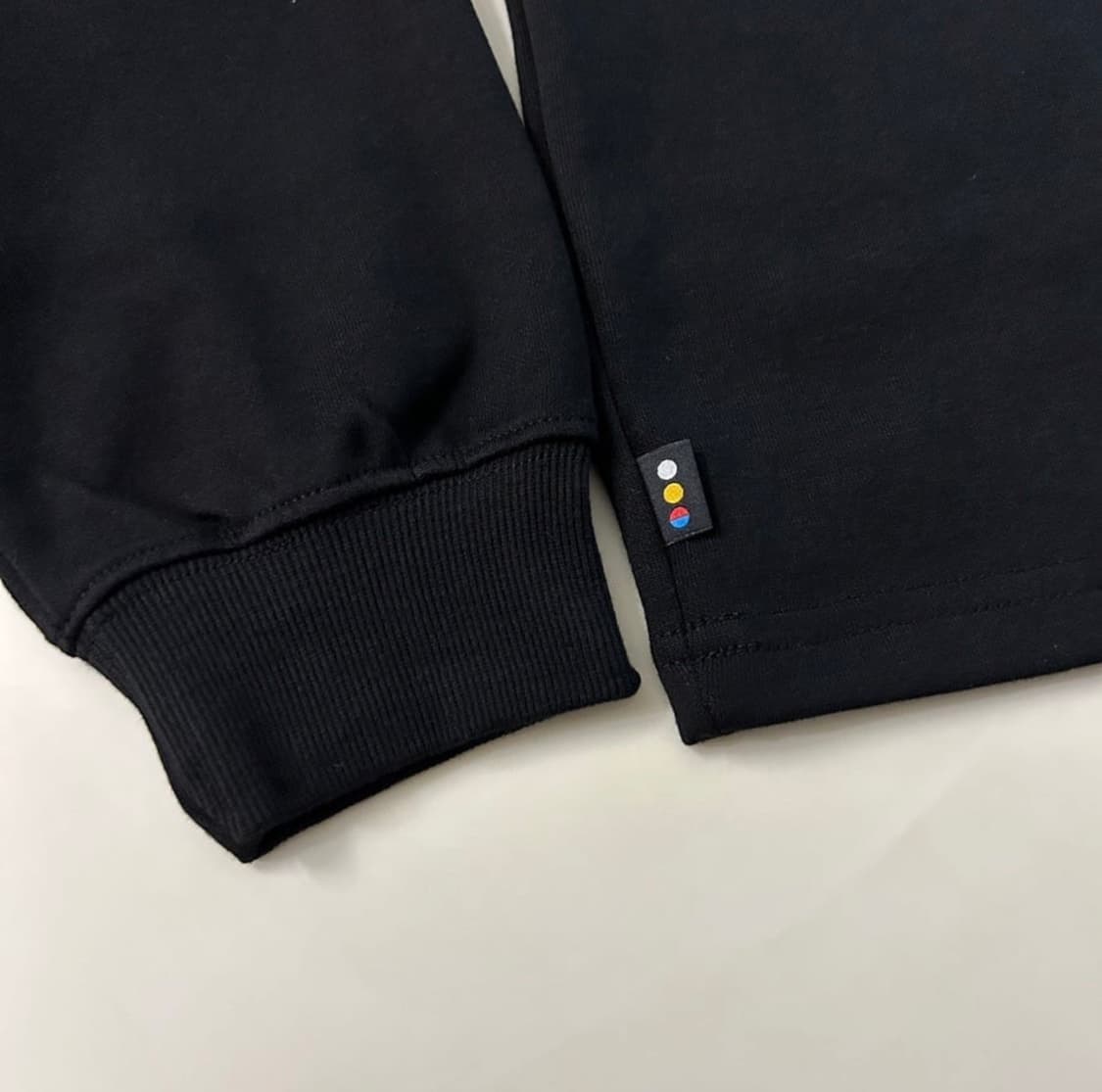 (새상품 M) 아이앱 스튜디오 롱슬리브 블랙 상품이미지8