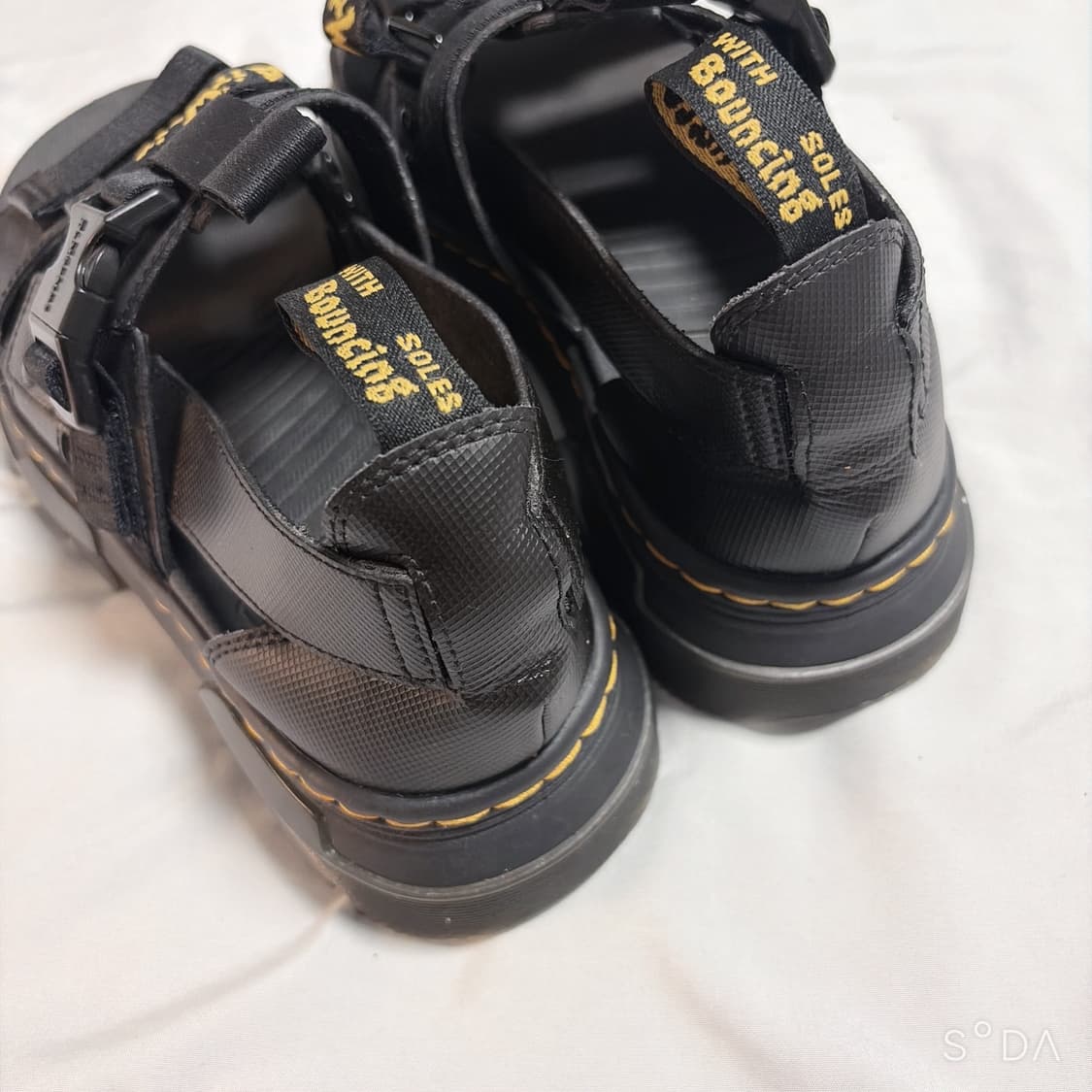 닥터마틴 샌들 피어슨 uk5 상품이미지4