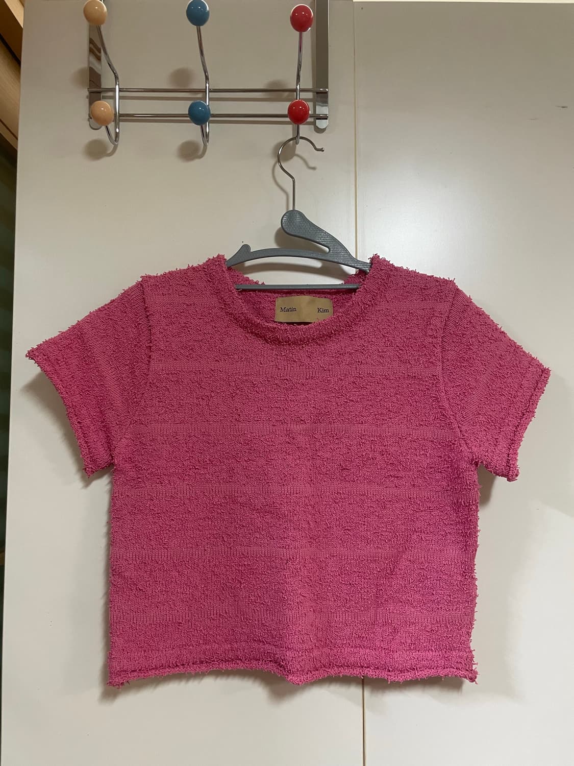 마뗑킴 부클 태리소재 크롭티 상품이미지1