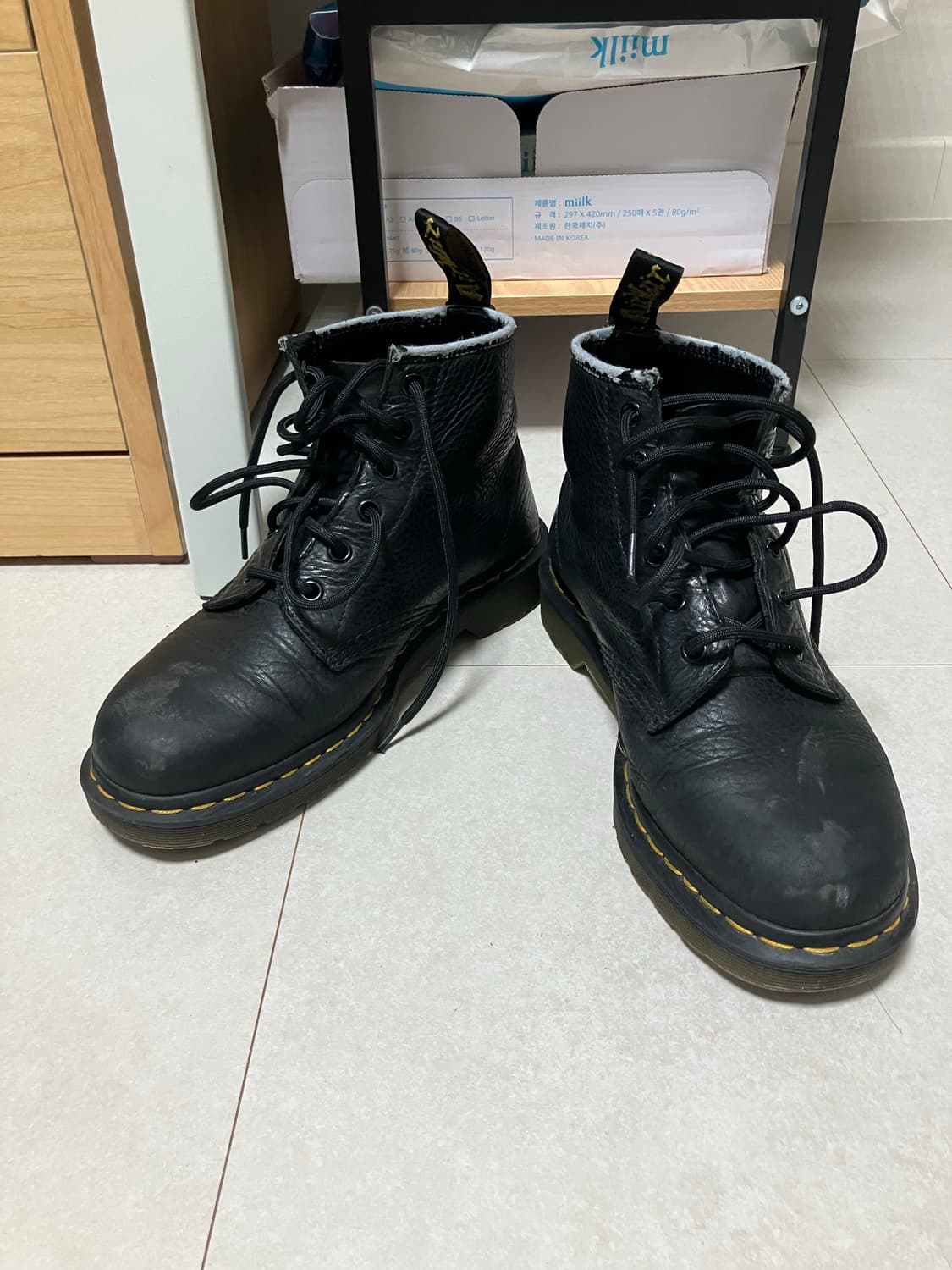 닥터마틴 101 6홀 부츠 워커 260 us8 상품이미지5