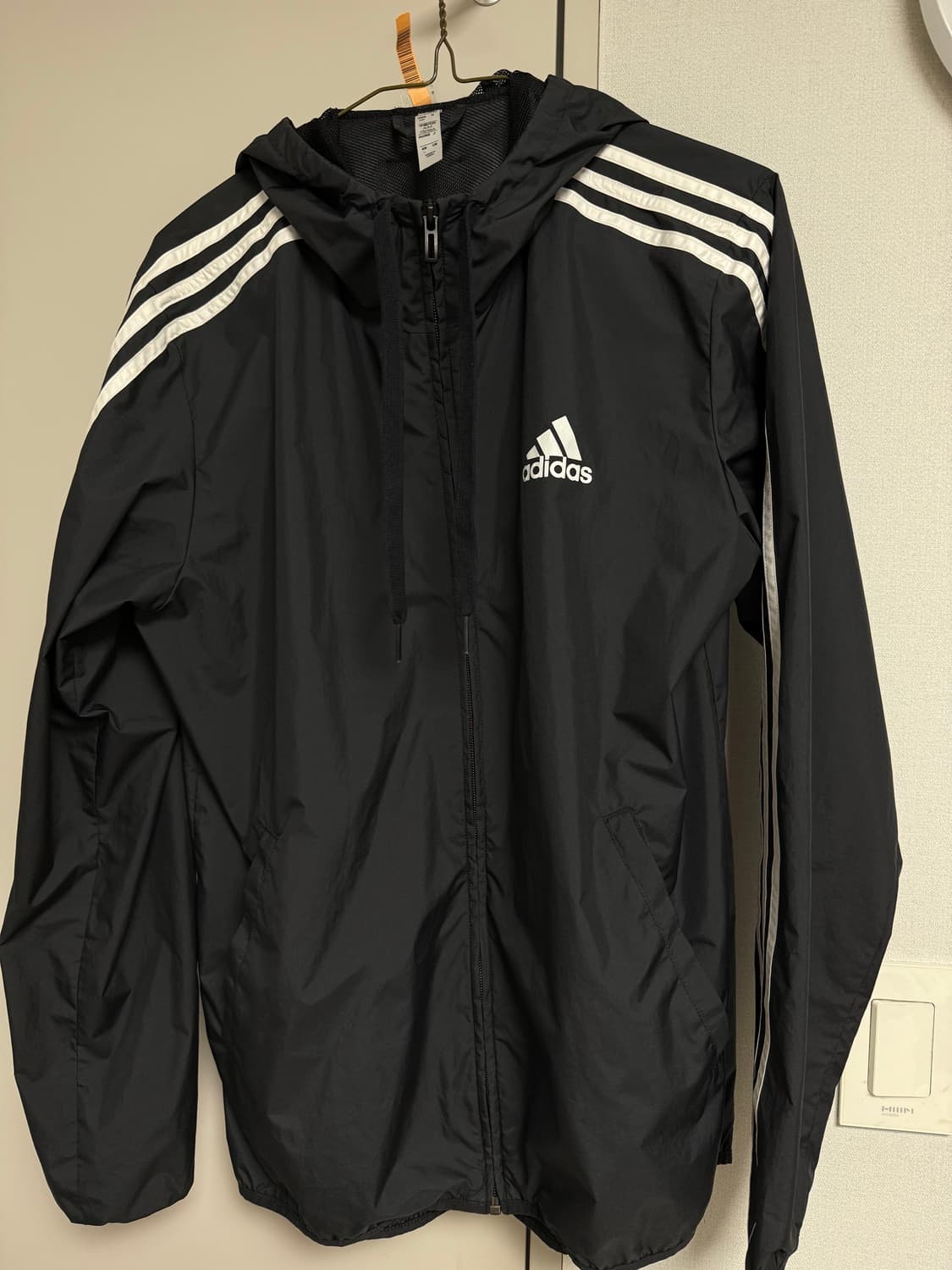 아디다스 바람막이 L  상품이미지2