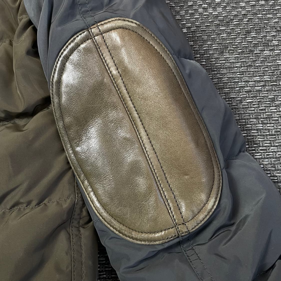 COACH 브라운 레더포인트 덕다운 후드 패딩 점퍼 S 상품이미지5