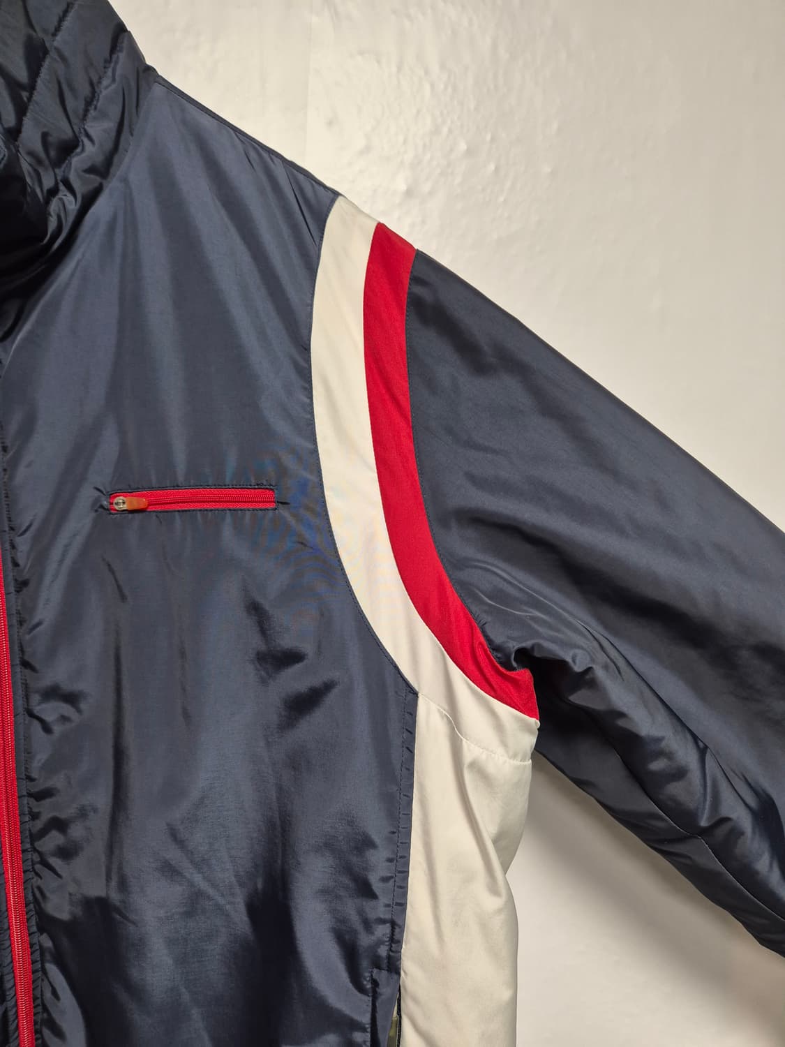 105 휠라 올드스쿨 네이비 바람막이 자켓 XL사이즈(상태A급) 상품이미지3