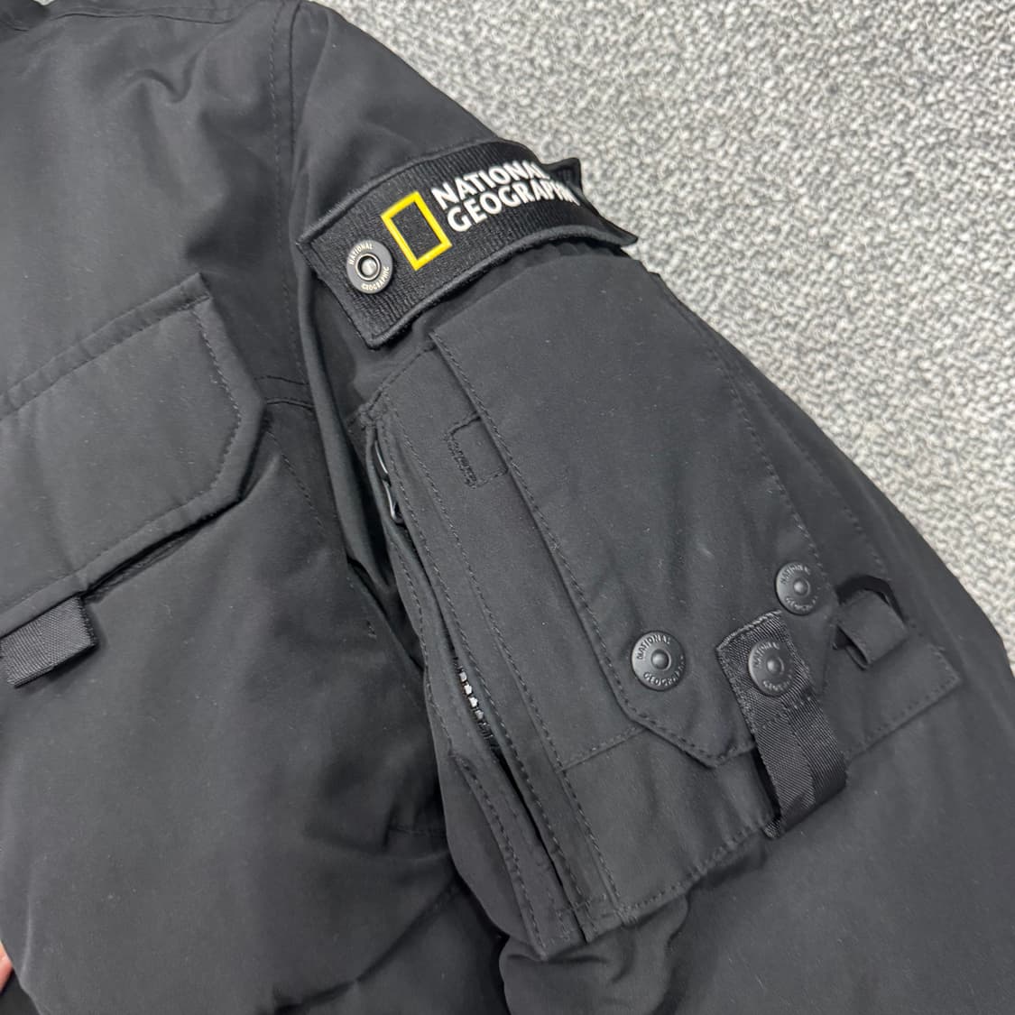 내셔널지오그래픽 블랙 패딩 상품이미지5