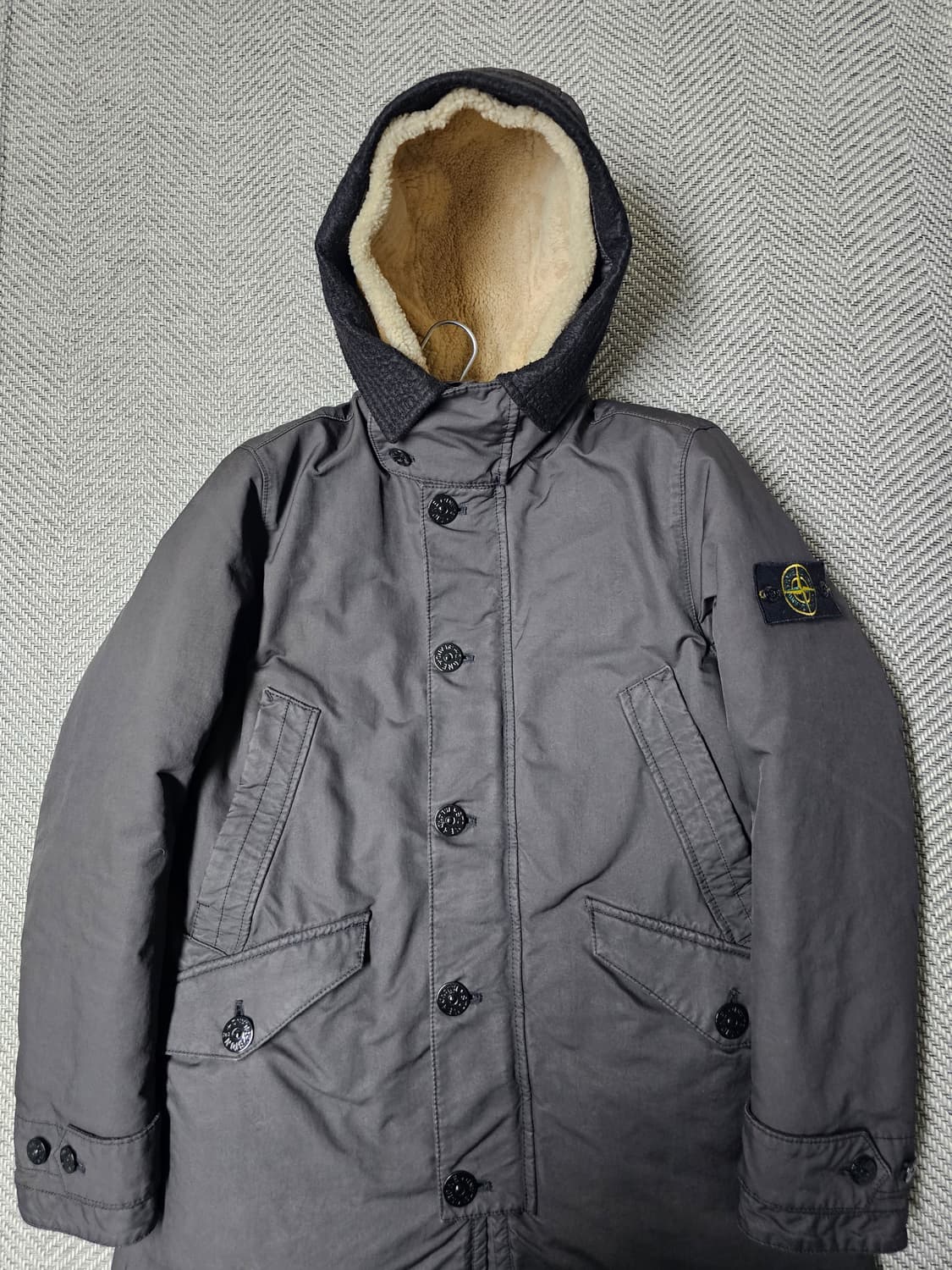 스톤아일랜드 DAVID-TC 양털 후드 다운 자켓 상품이미지10