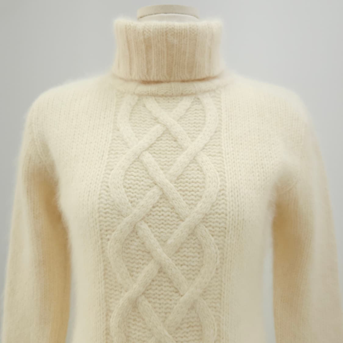 아이보리 울혼방 꽈배기 폴라넥 니트 미니원피스 상품이미지4