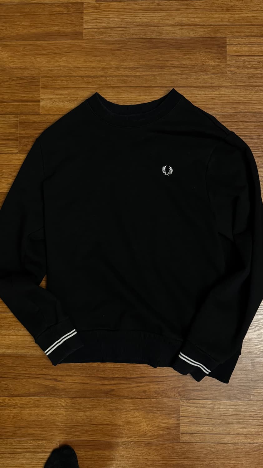 프레드페리 맨투맨 L 블랙 스웨트셔츠 상품이미지1