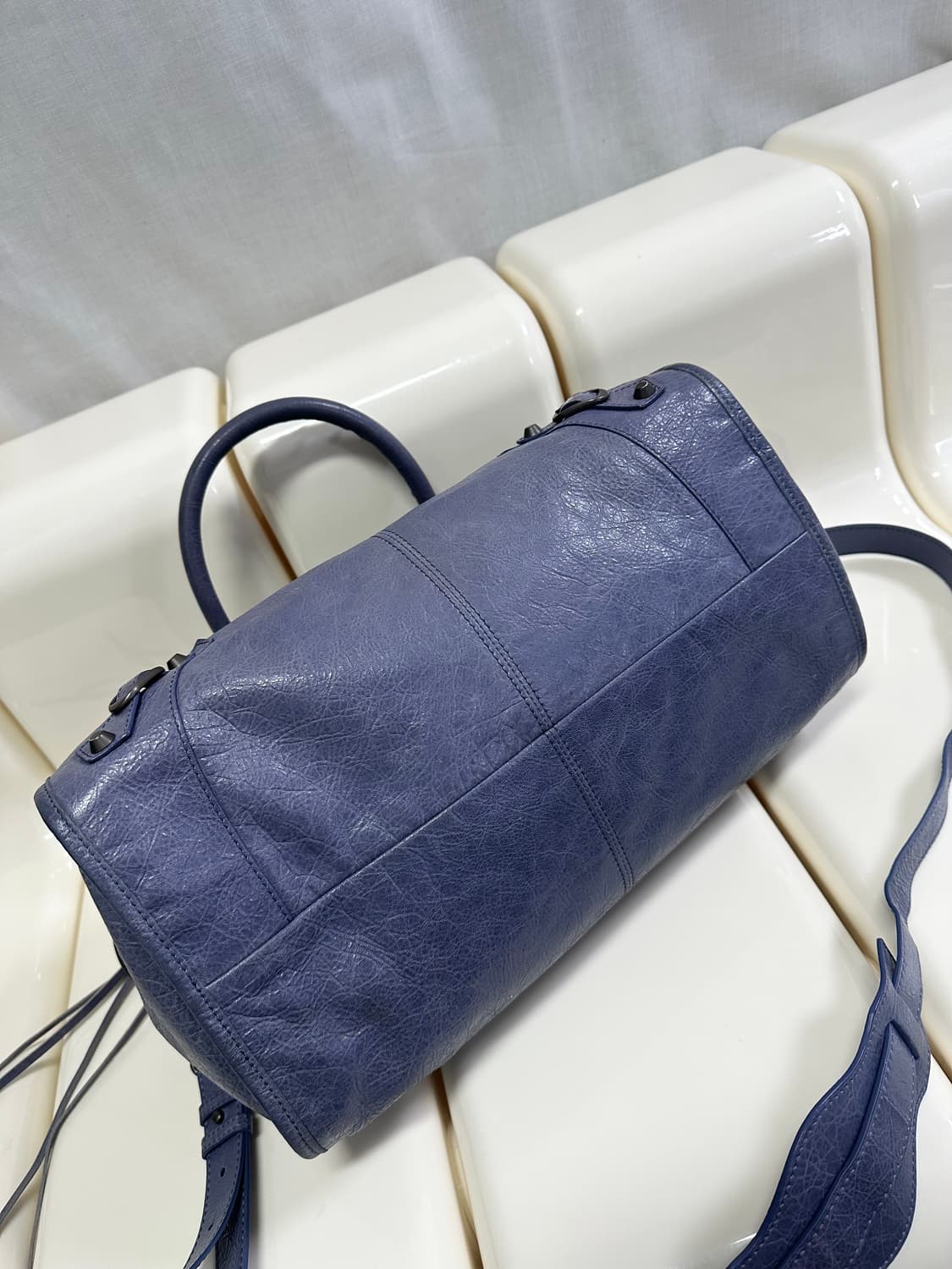 [A 정품] 발렌시아가 시티 모터백 트위기 블루 상품이미지6