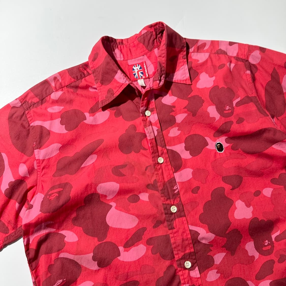 베이프 사루 로고 패치 카모 반팔 셔츠 상품이미지3