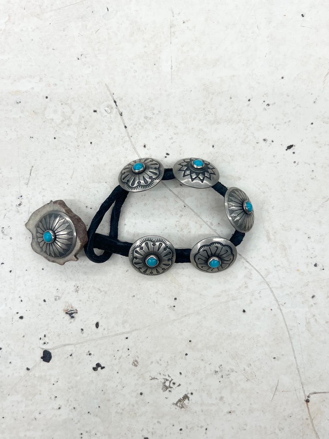 Yuketen Leather Bracelet with Concho 상품이미지2