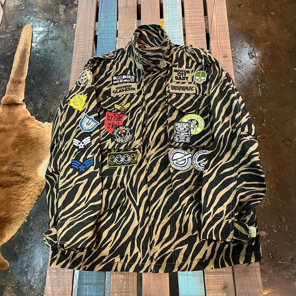 00s 히스테릭 글래머 타이거 카모 패치 M-65 자켓 상품이미지1