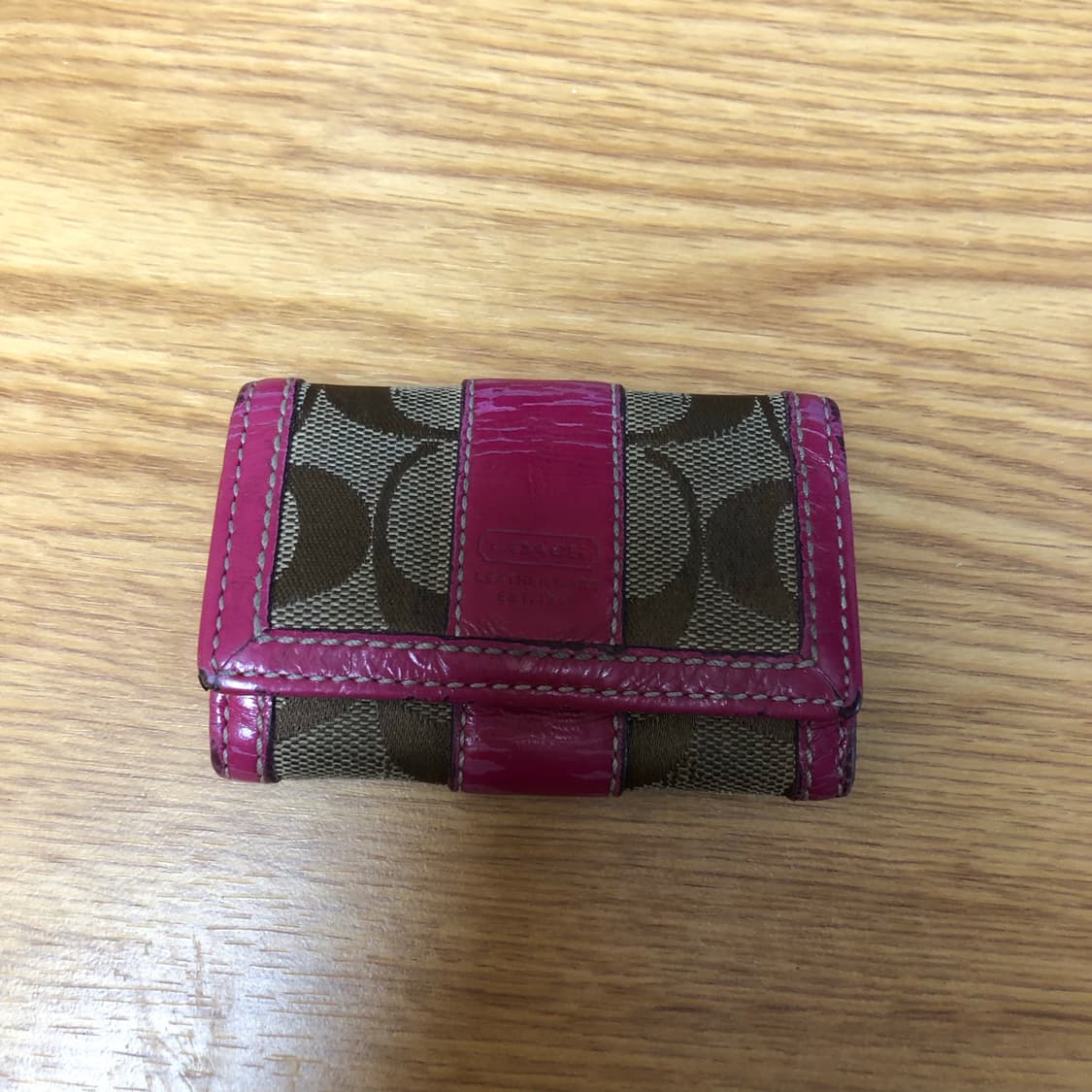 Coach pink mini key case  상품이미지1