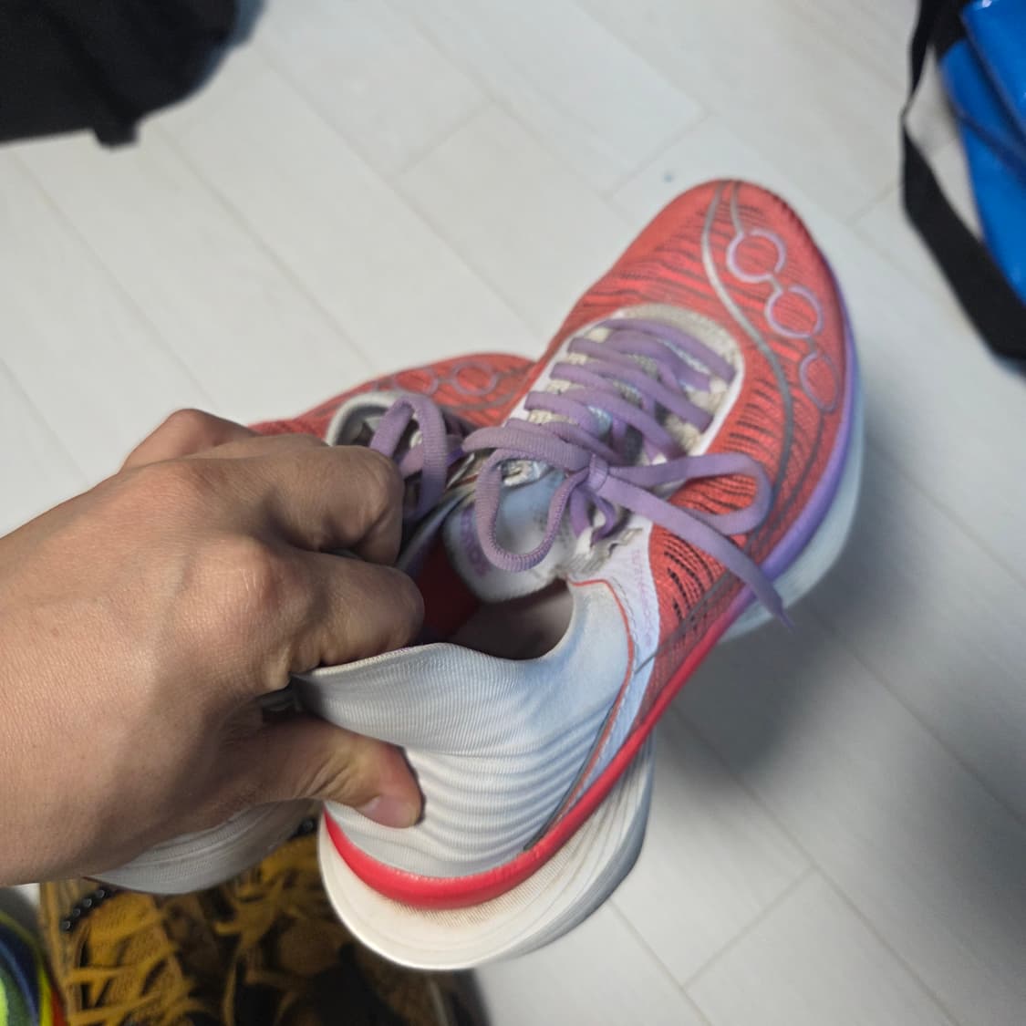 나이키, 호카, 뉴발란스, 써코니 상품이미지5