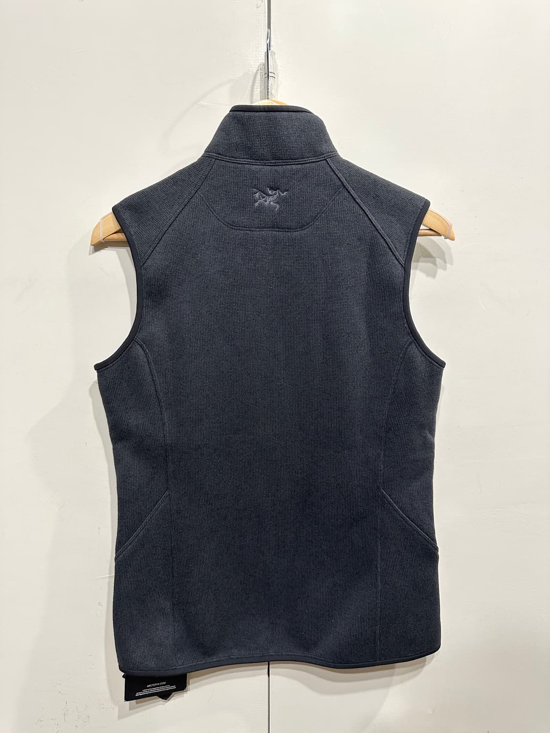 아크테릭스 우먼즈 커버트 베스트 상품이미지3