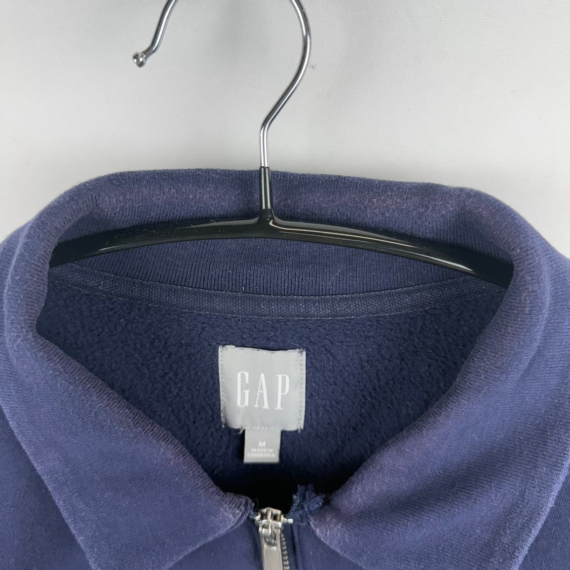 (M) GAP 반집업 카라 맨투맨 네이비 상품이미지4