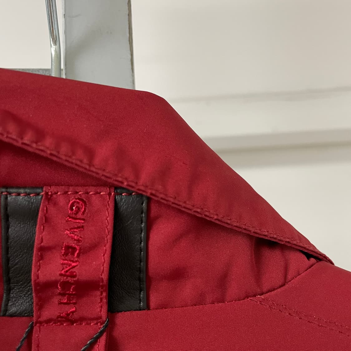 지방시 누빔 자켓 레드 95 상품이미지9