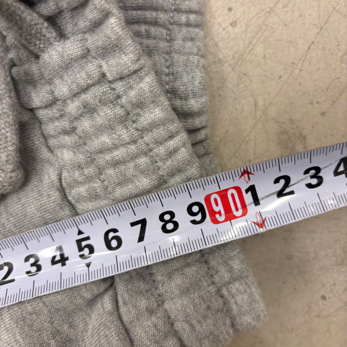 우알롱 스몰로고 그레이 조거 팬츠 상품이미지4