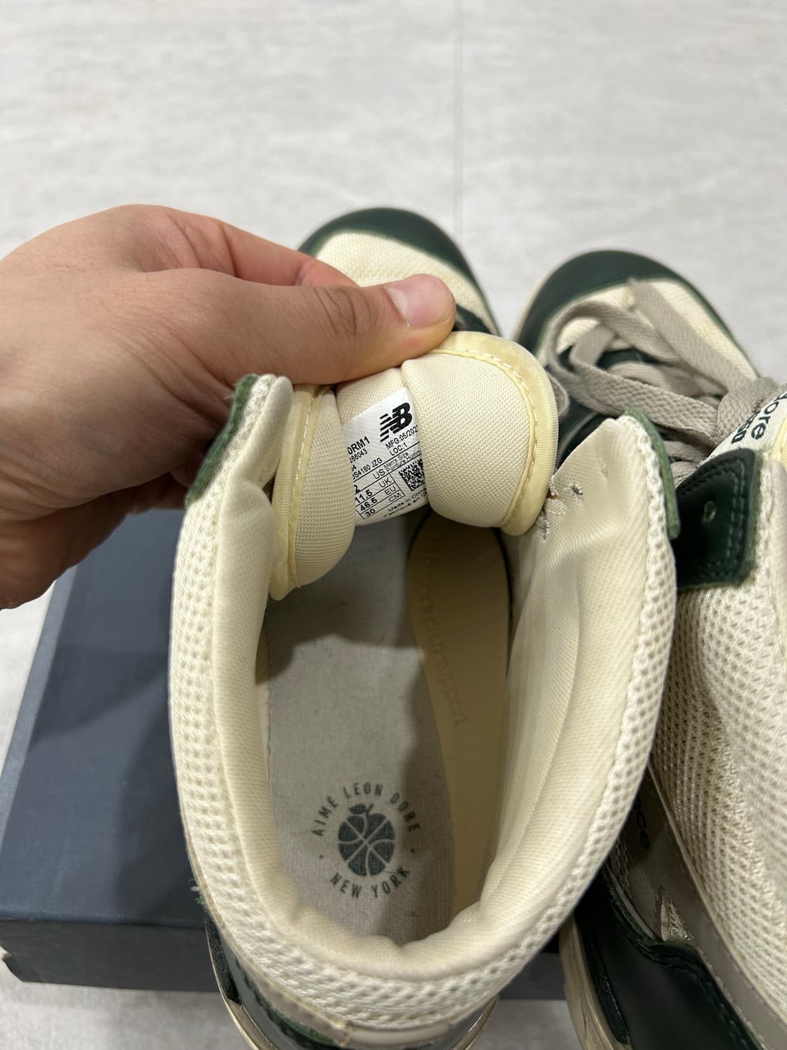 뉴발란스 에메레온도르 550 300사이즈 상품이미지4