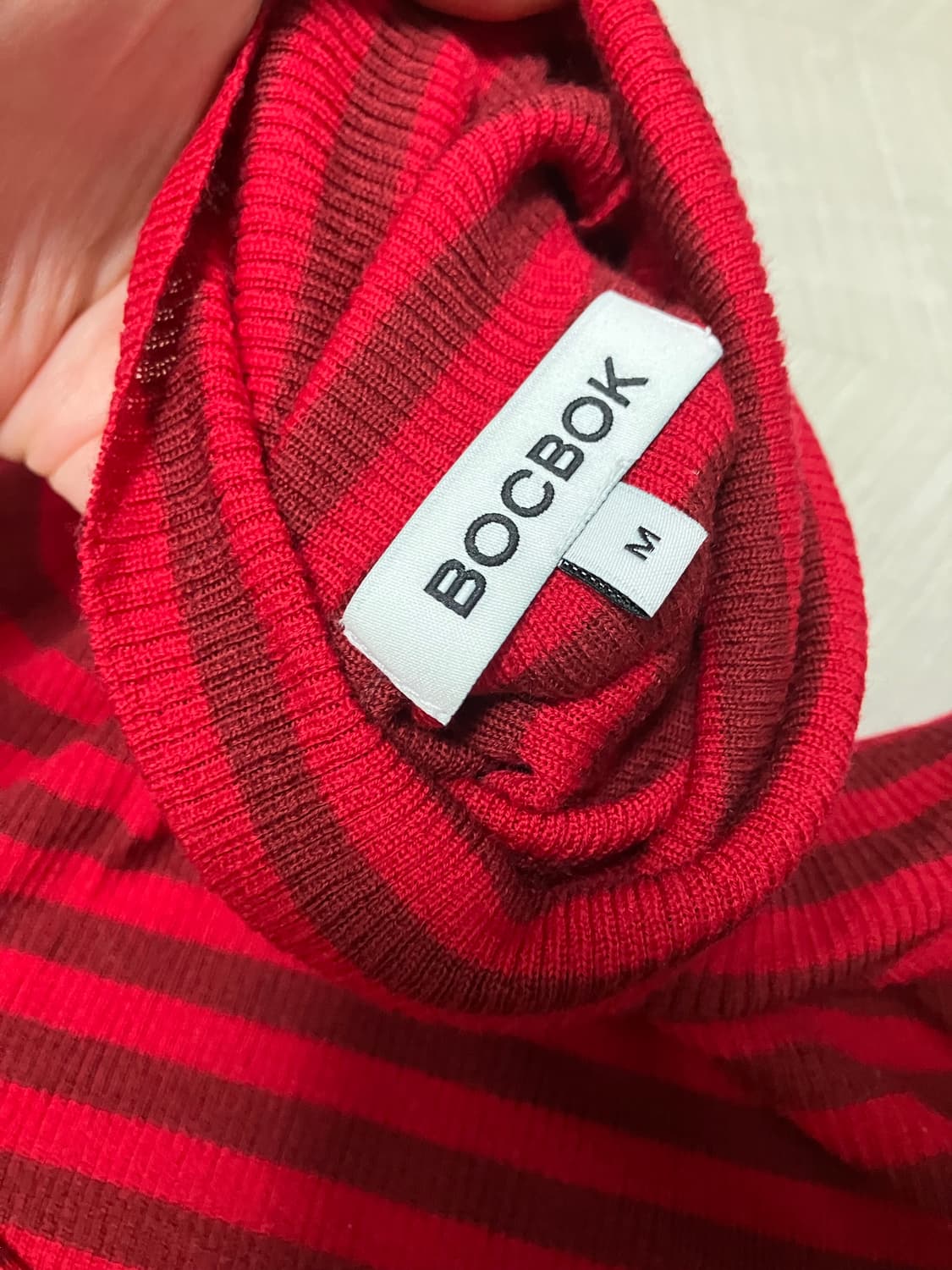 BOCBOK 복복 STRIPE TURTLE NECK (RED) 상품이미지8
