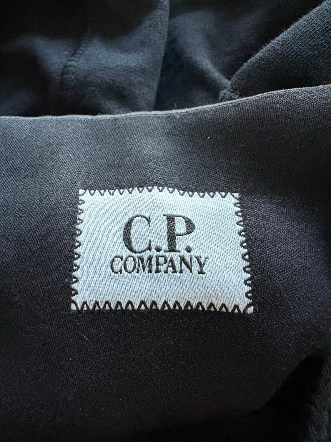 CP컴퍼니 후드집업 상품이미지3