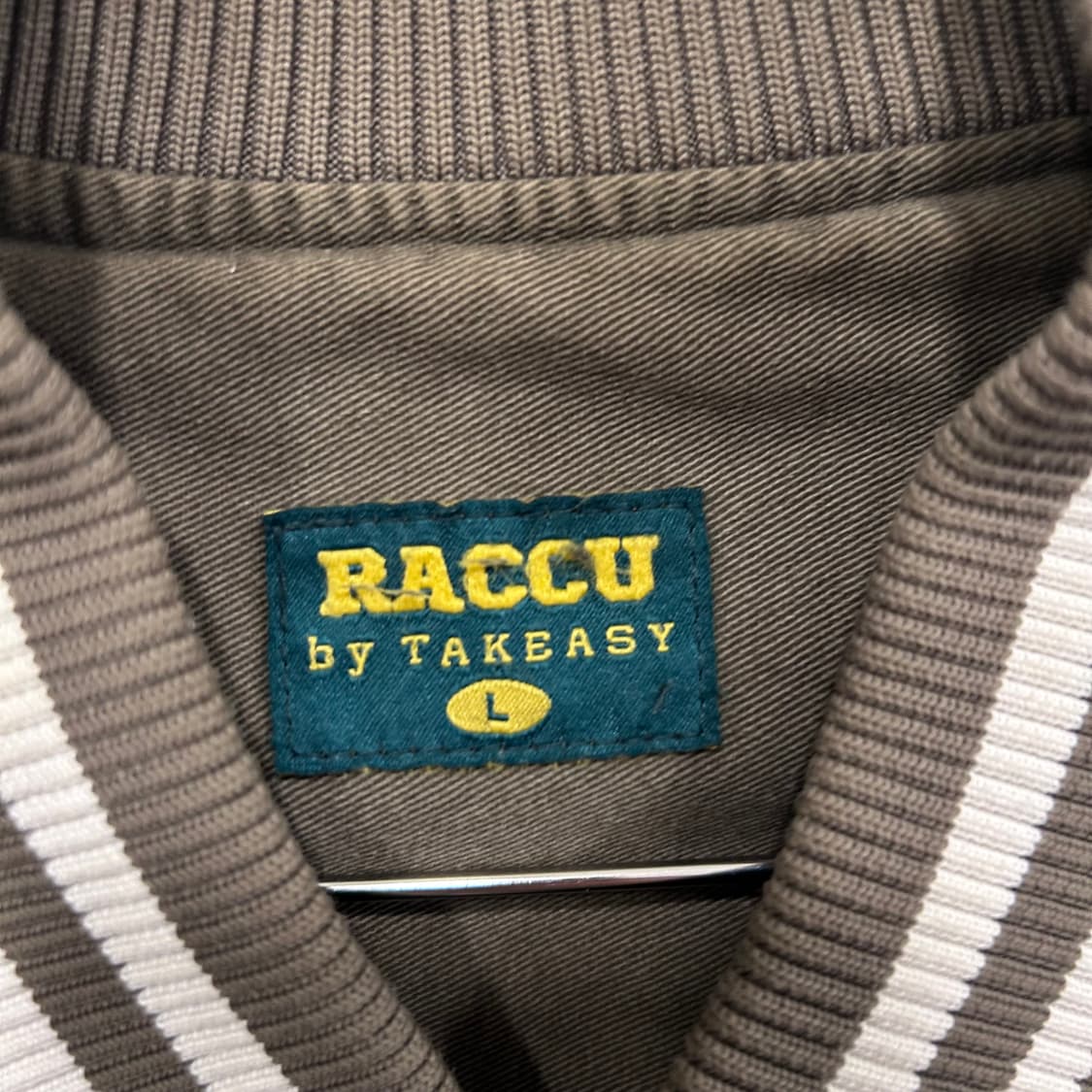 RACCU by TAKEASY 로고 코튼 바시티자켓 상품이미지3