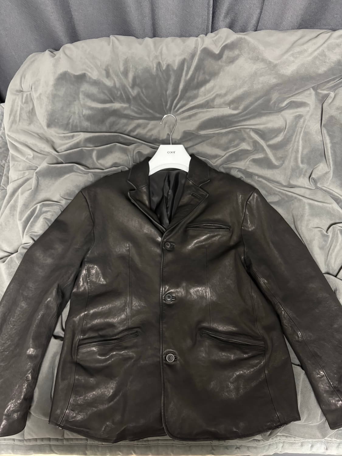 쿠어 램스킨 워시드 쓰리 버튼 블레이저 (블랙) L 상품이미지2