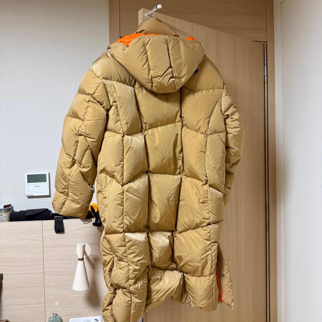 아더에러 X 자라 롱패딩 토프 브라운 M사이즈 상품이미지2