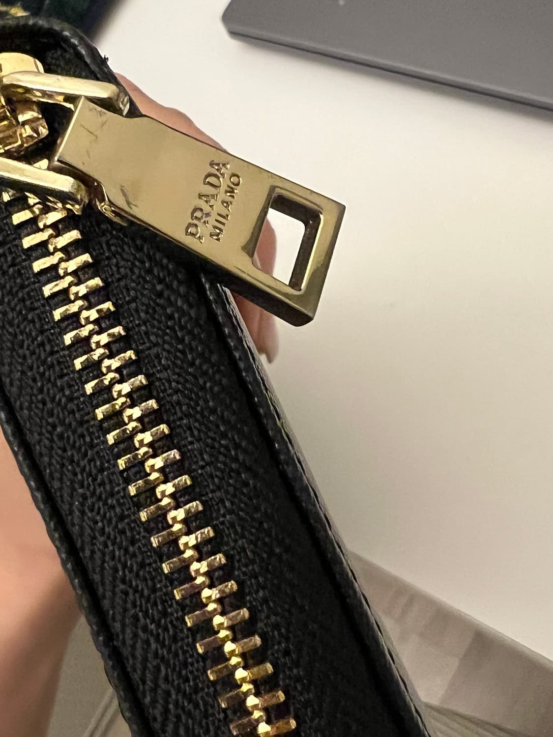 프라다 장지갑 상품이미지7