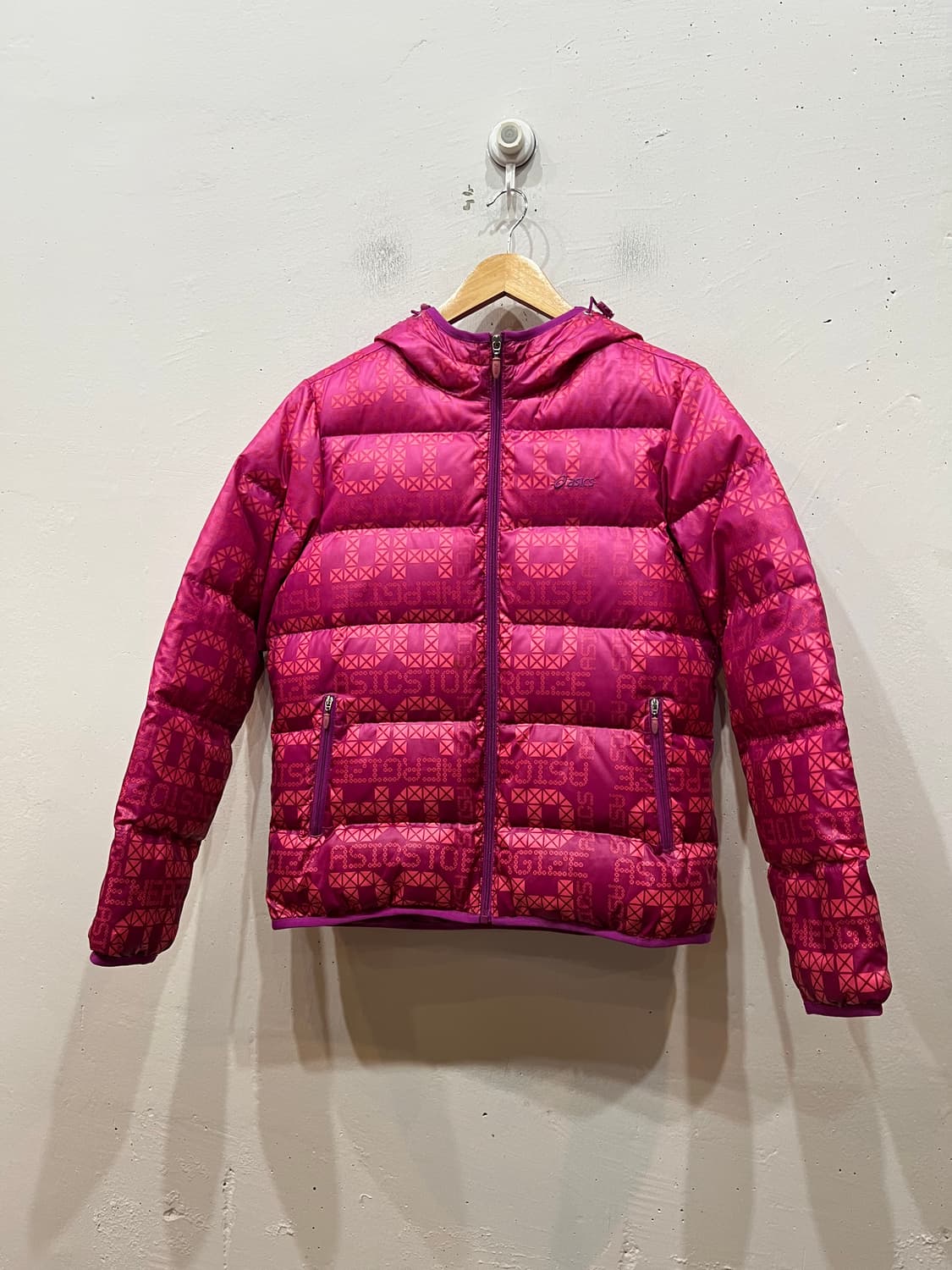 아식스 레트로 덕다운 패딩 우먼즈 100 상품이미지1